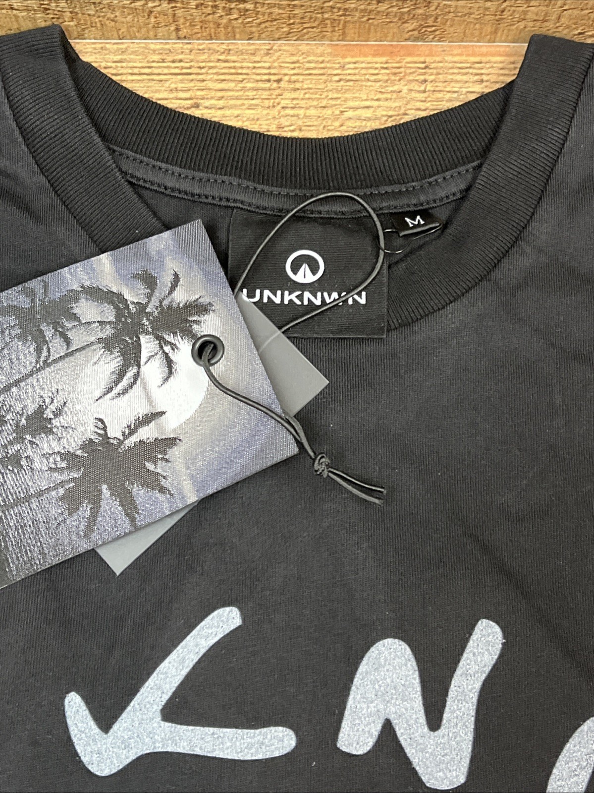 Unknwn T-Shirt BlackShort Sleeve Size Medium Since 2011 gallery