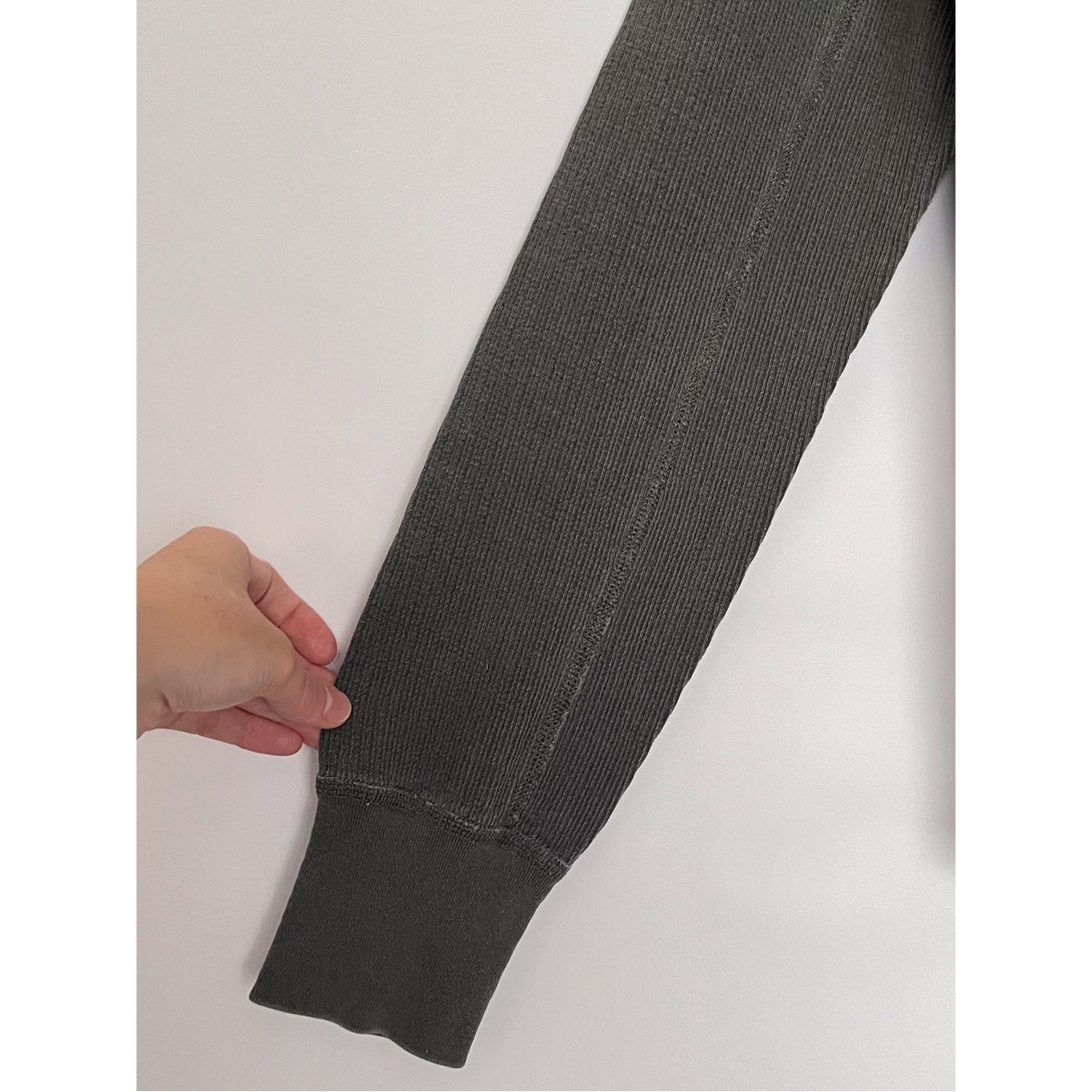 Buck Mason Mens Vintage Thermal Surplus Tee Long Sleeve Waffle Size Medium Gray gallery