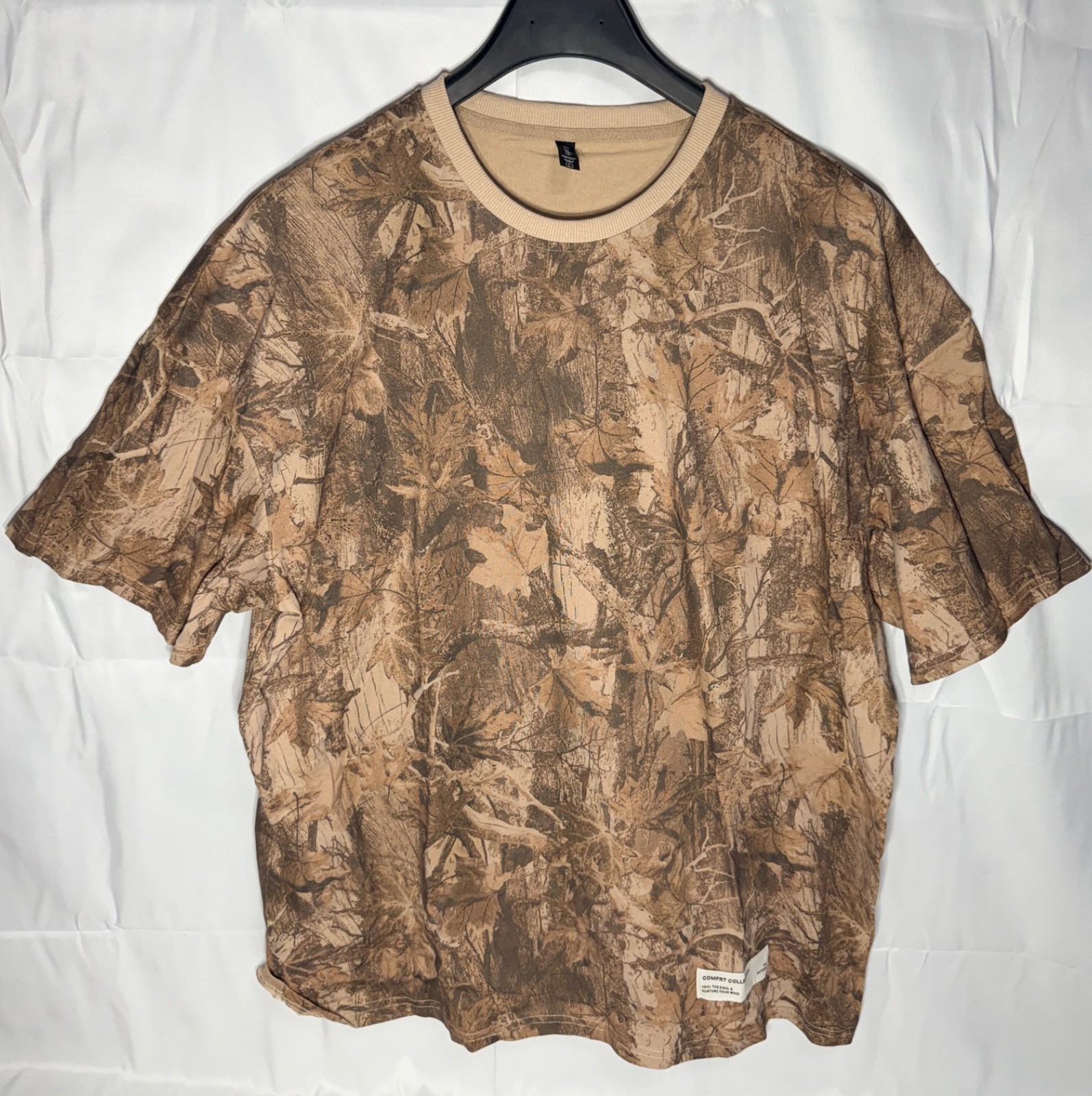 Comfrt Collection Camo T-Shirt Large High Sierra Brown Oversized Cotton Tee NWT gallery