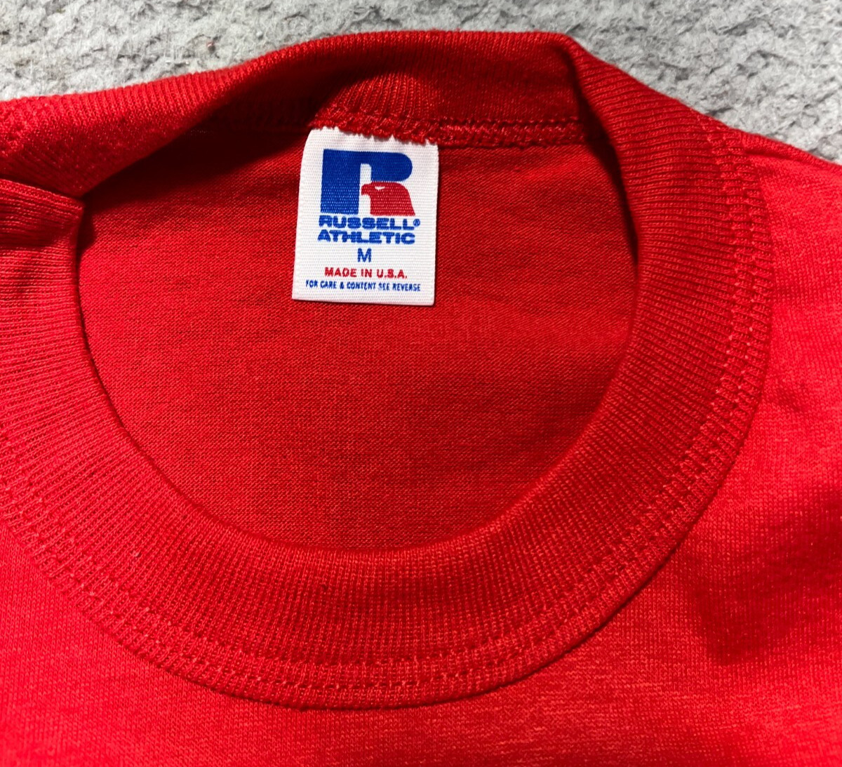 Vintage Rawlings Mens T Shirt Medium Red Single Stitch VINTAGE Made in USA 80s gallery