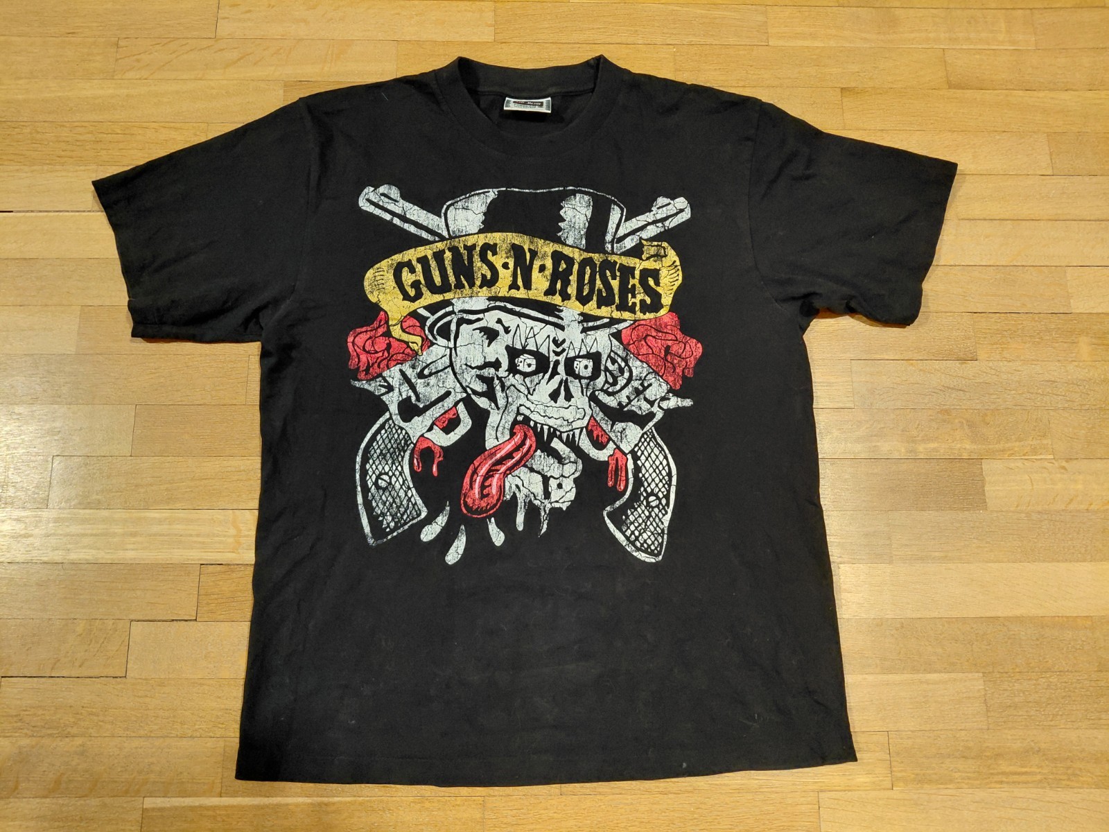 Guns N’ Roses Vintage Shirt The Roxx Size L Rock Music Cotton Jersey