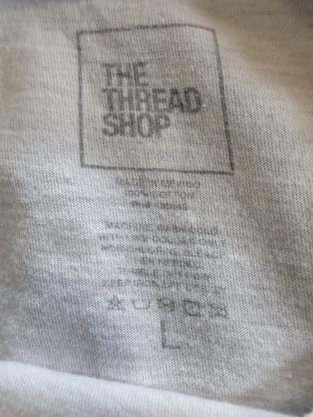 Foreigner 2019 Tour Men's Off White L Cotton Graphic T-Shirt The Thread Shop gallery