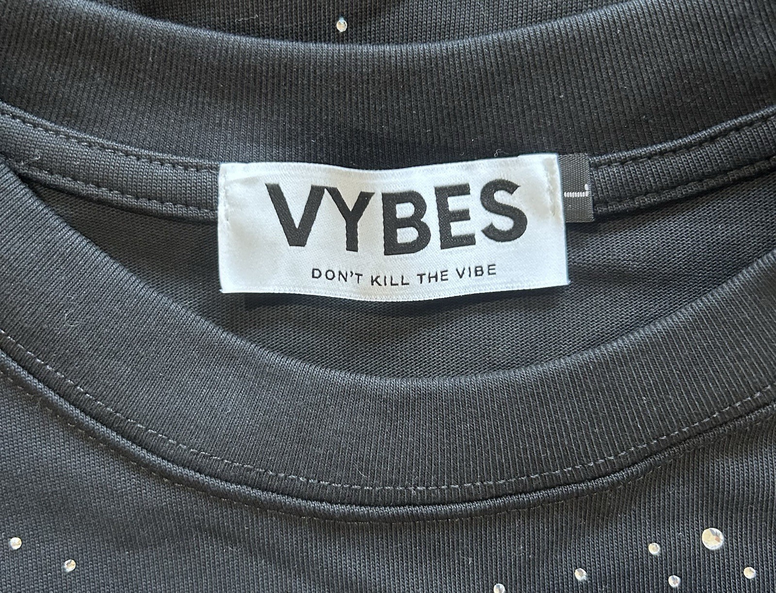 Vybes Luxury Diamond Star Rhinestones Fashion Black White T-Shirt High Quality gallery