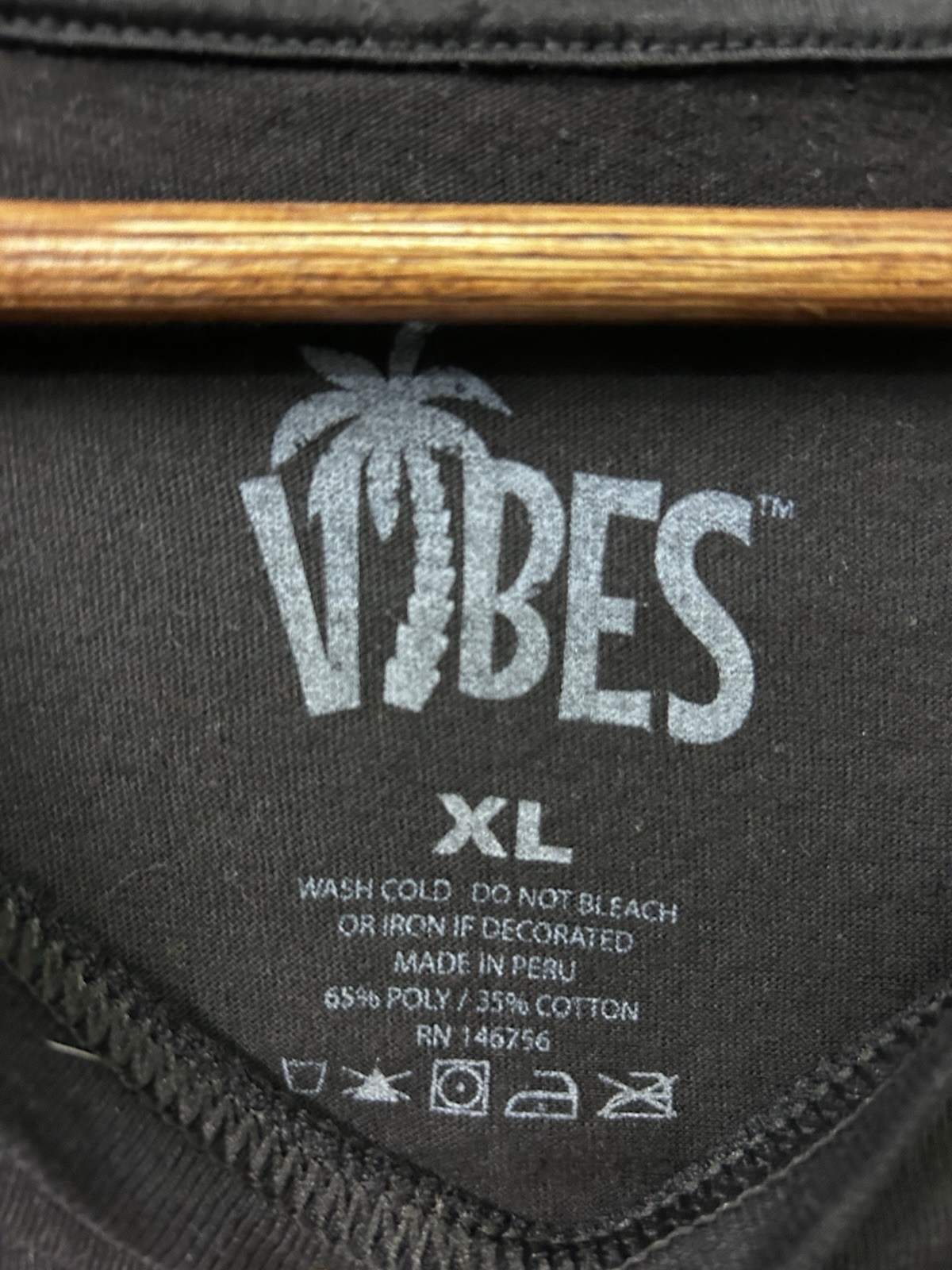 Vibes Boys HUSTLE Money Legend Bear T-shirt Tee Mens Size XL gallery