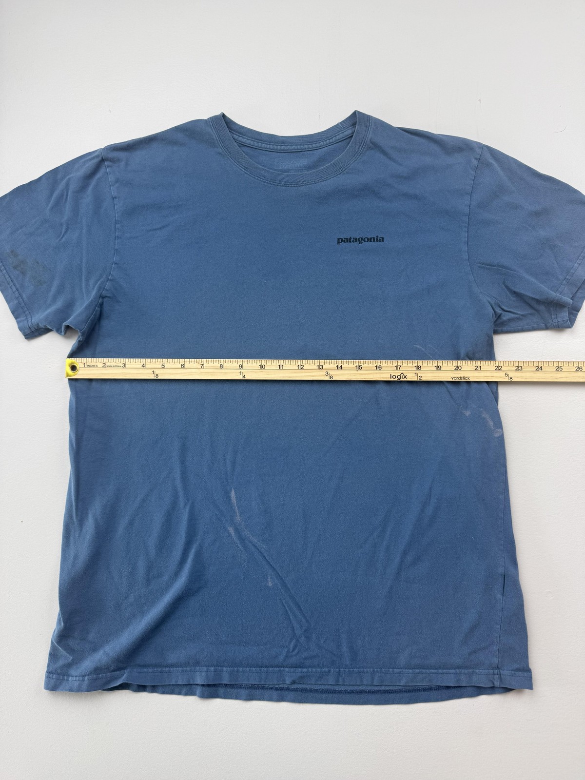 Patagonia Shirt Mens Large Blue Back Logo Graphic Tee Tagless Outdoor Hiking gallery