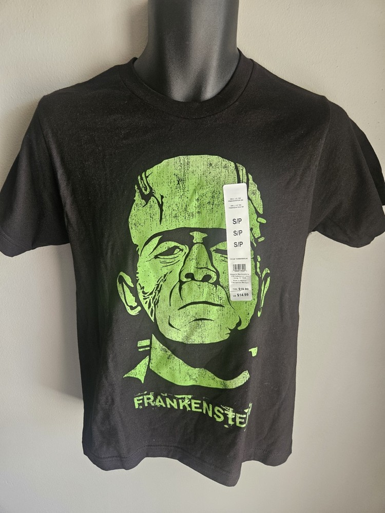 Universal Monsters Frankenstein Vintage Retro Style T-Shirt Adult Small New