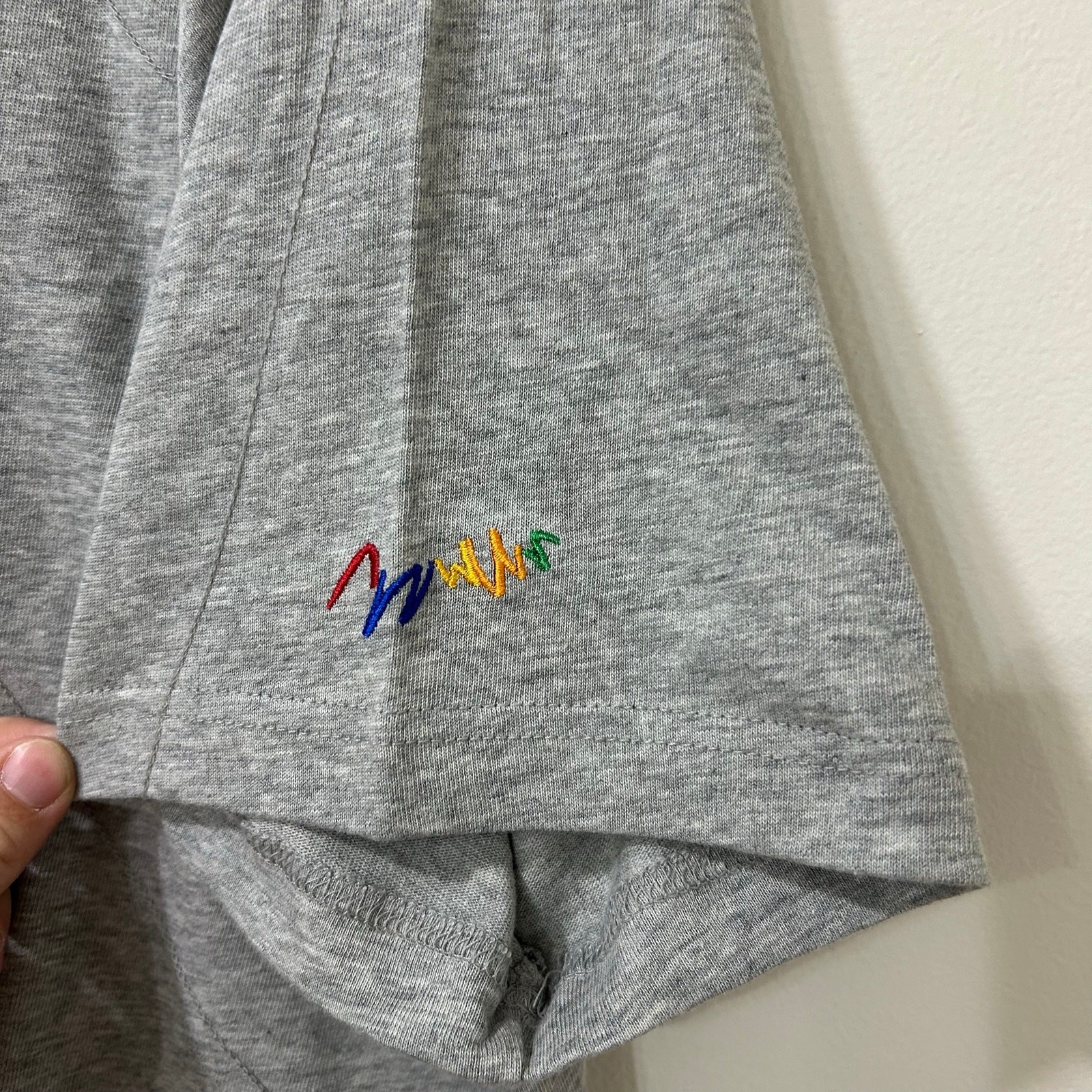 Coogi Vintage Mens Sz Large Gray Short Sleeve T Shirt Embroidered Logo Patterned gallery