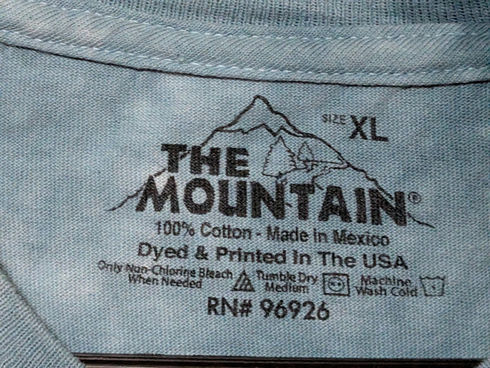 The Mountain Mens T-shirt Blue "Midnight Wolf" Retired Logo XL #6026 gallery