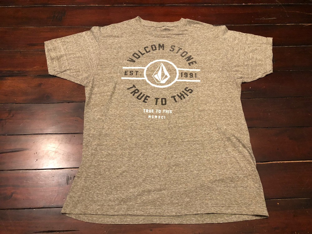 VOLCOM STONE TRUE TO THIS T Shirt (Graphic Tee) Gray- Size medium- Pre-owned