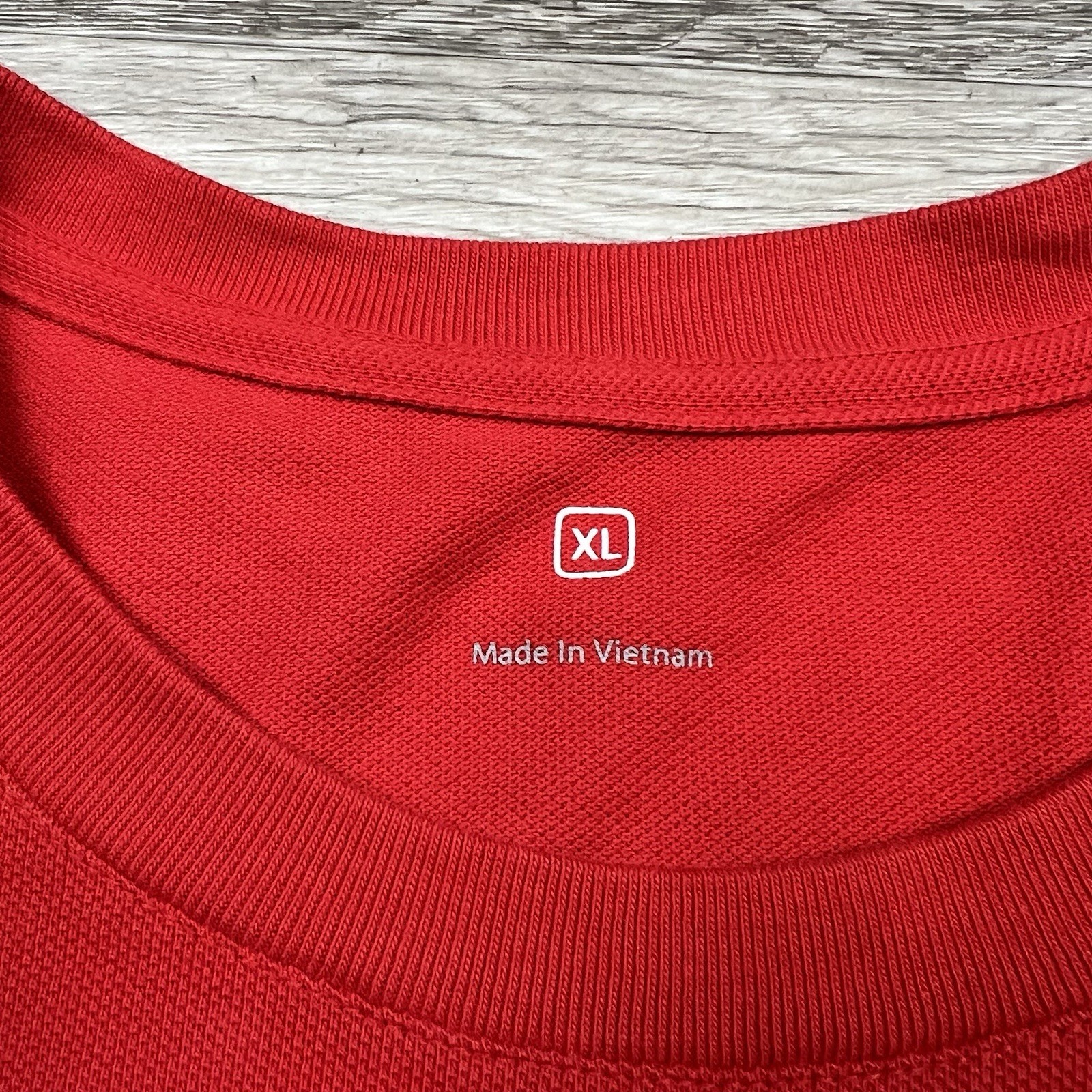 MENS XL KNIT APPLE STORE EMPLOYEE RED UNIFORM COTTON EMBROIDERED LOGO SHIRT TEE gallery