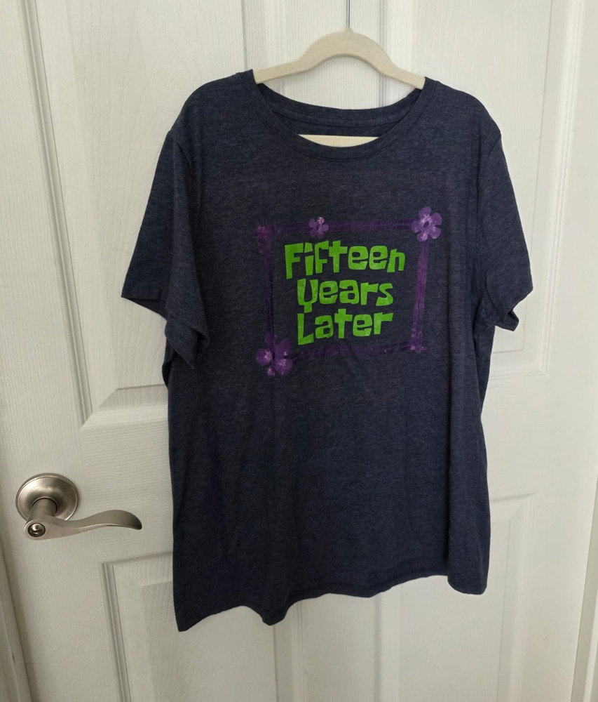 Gildan Softstyle SpongeBob SquarePants Fifteen Years Later T-Shirt Gray L