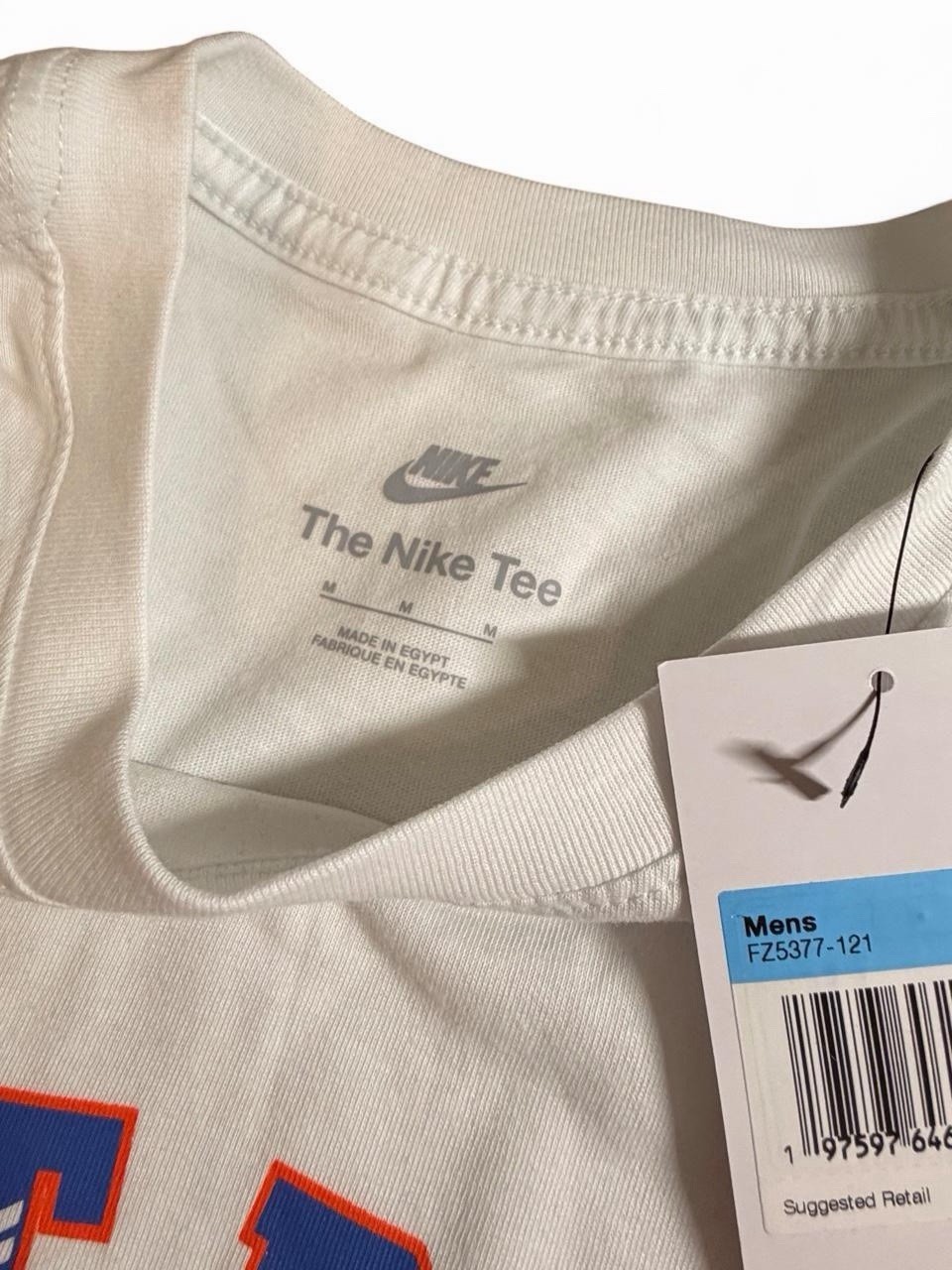 Nike The Nike Tee White Graphic Logo Crew Neck Short Sleeve T-Shirt Men's M gallery