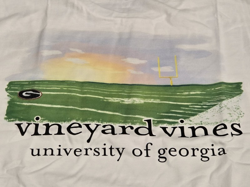 Vineyard Vines UNIVERSITY OF GEORGIA BULLDOGS Pocket T-shirt Men’s Size LARGE