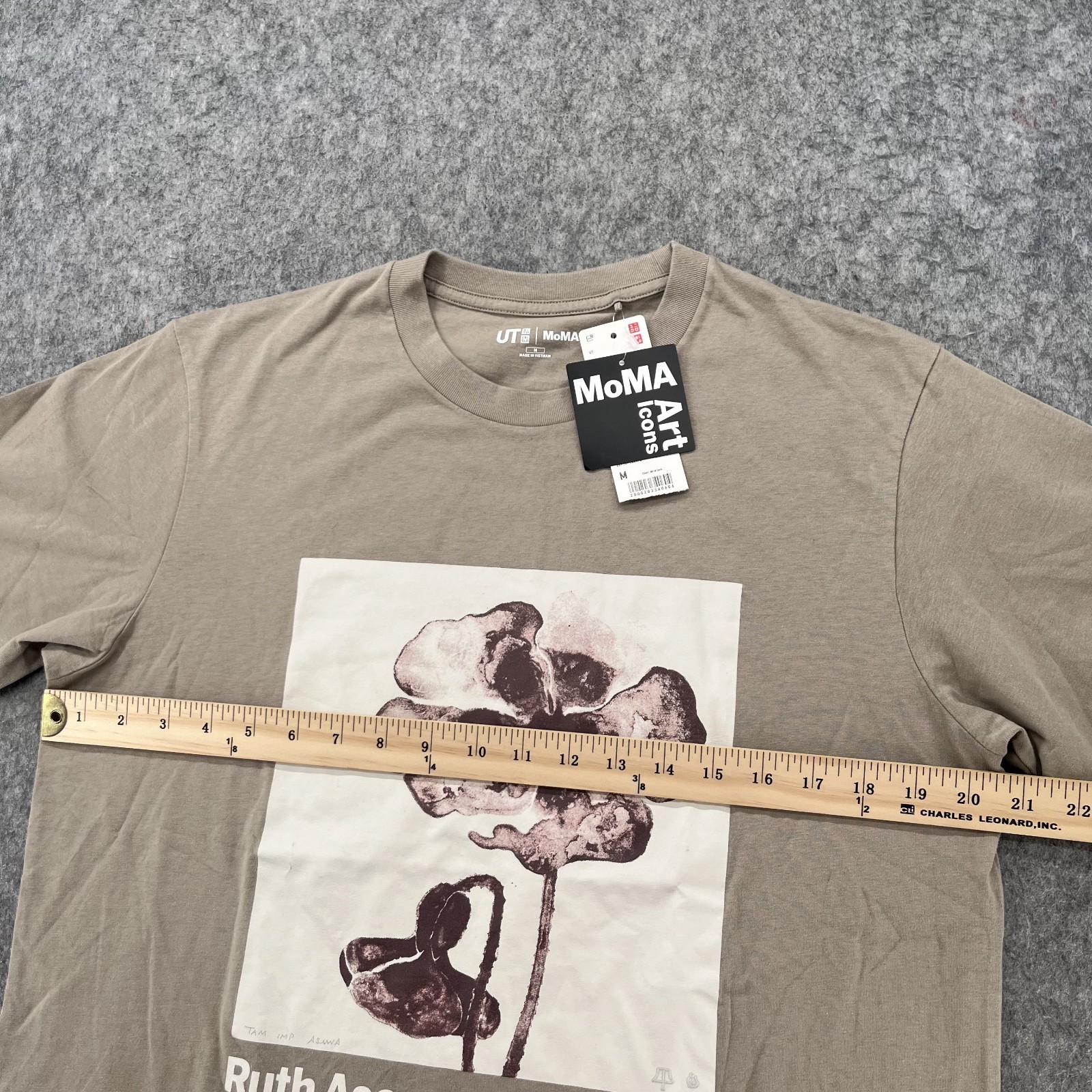 UNIQLO MoMA Ruth Asawa T Shirt Mens Brown M Relaxed Fit NEW gallery