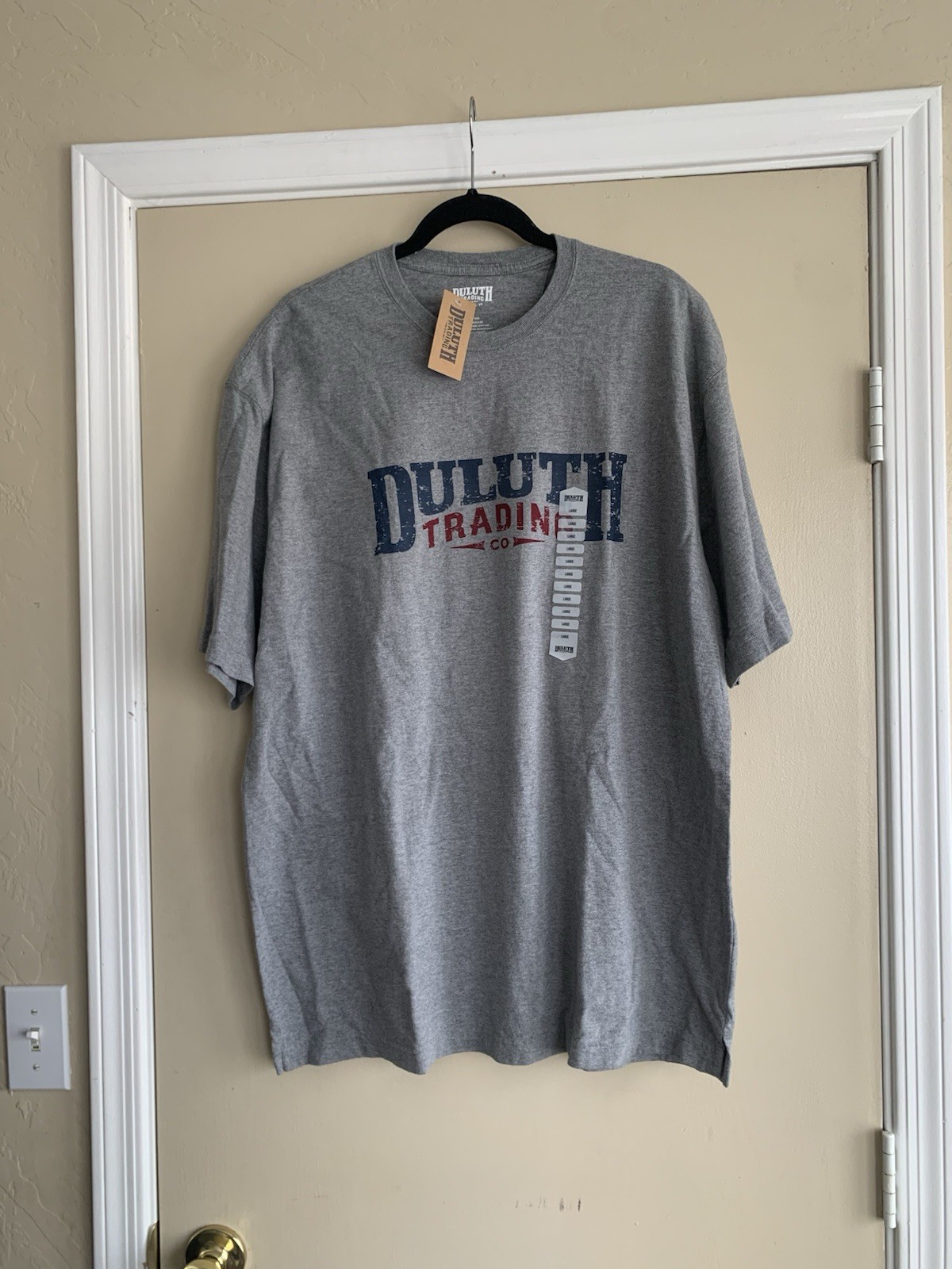 Duluth Trading Co Longtail T Gray Logo Word Spellout Cotton T- Shirt Men's L gallery