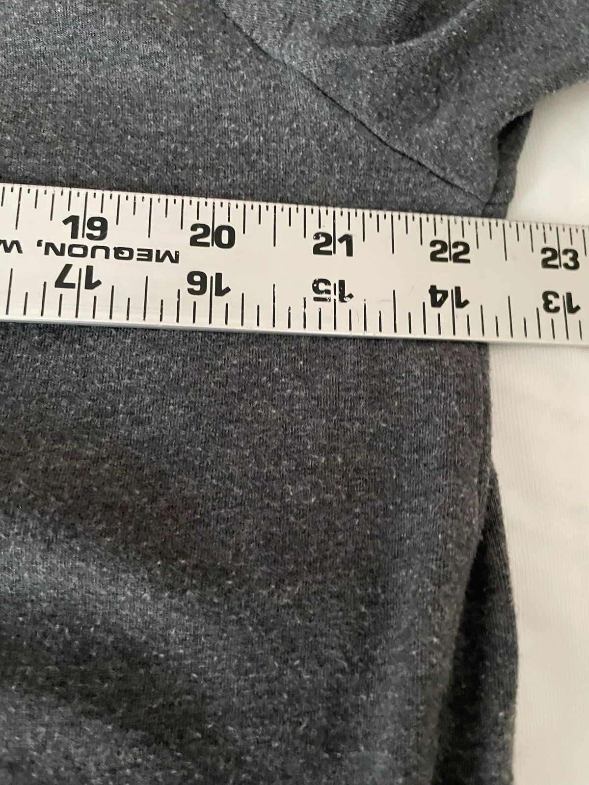 Perry Ellis Men's Gray Modal V-Neck Drop Shoulder Short Sleeves T-Shirt Size Lg gallery
