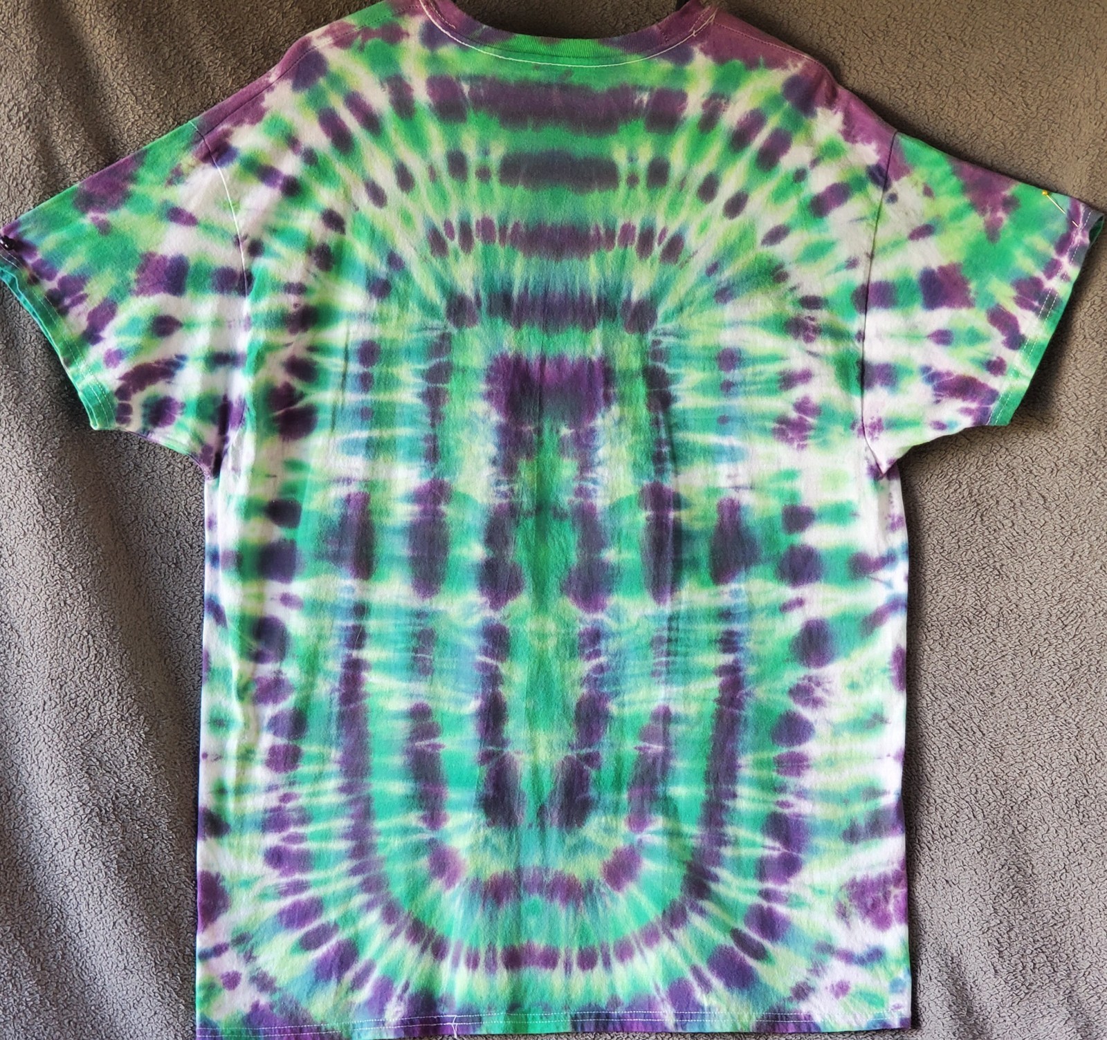 HANES SIZE X-LARGE 100% Cotton Tye Dyed Shirt Pre-washed WON'T FADE VERY SOFT gallery