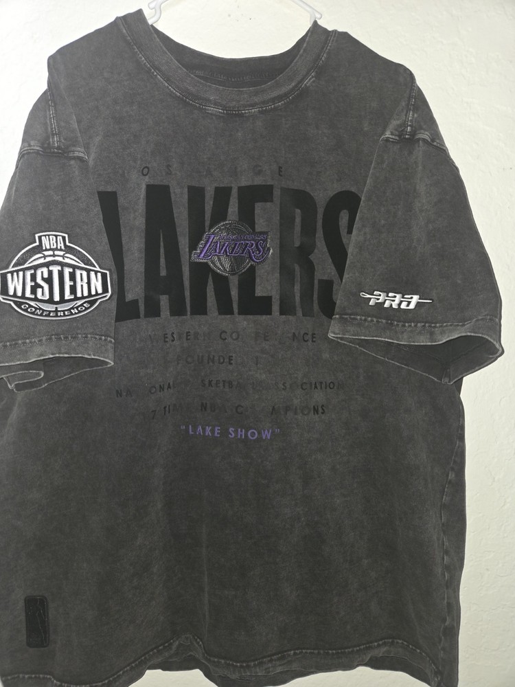 Pro Standard Lakers washed Black Patch Tee Shirt XL With Embroidered Letters