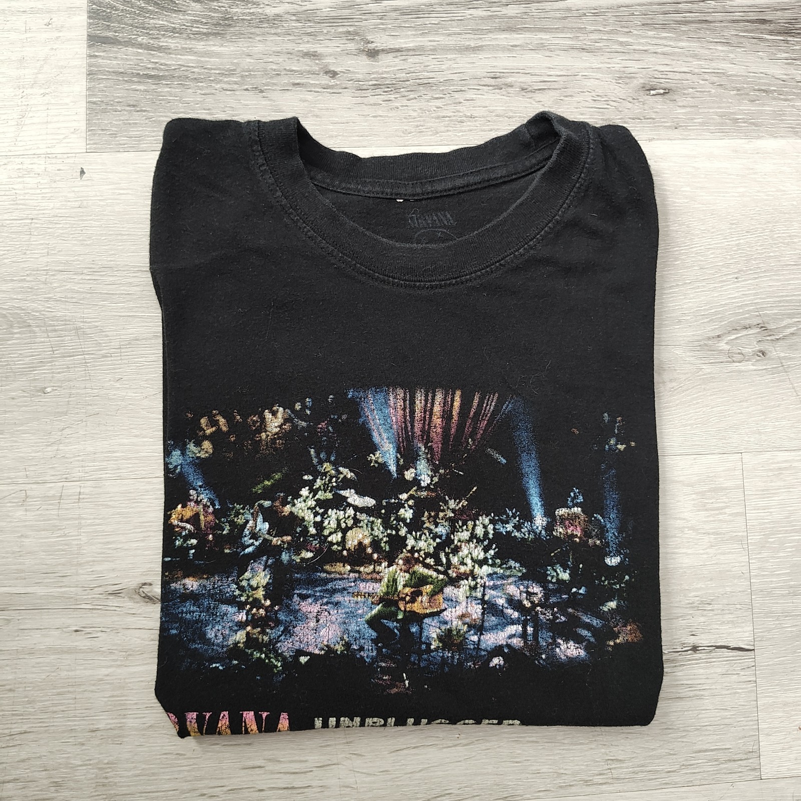 Nirvana Unplugged In New York Shirt MD 18.5” X 27” Black Set List On Back Cobain gallery