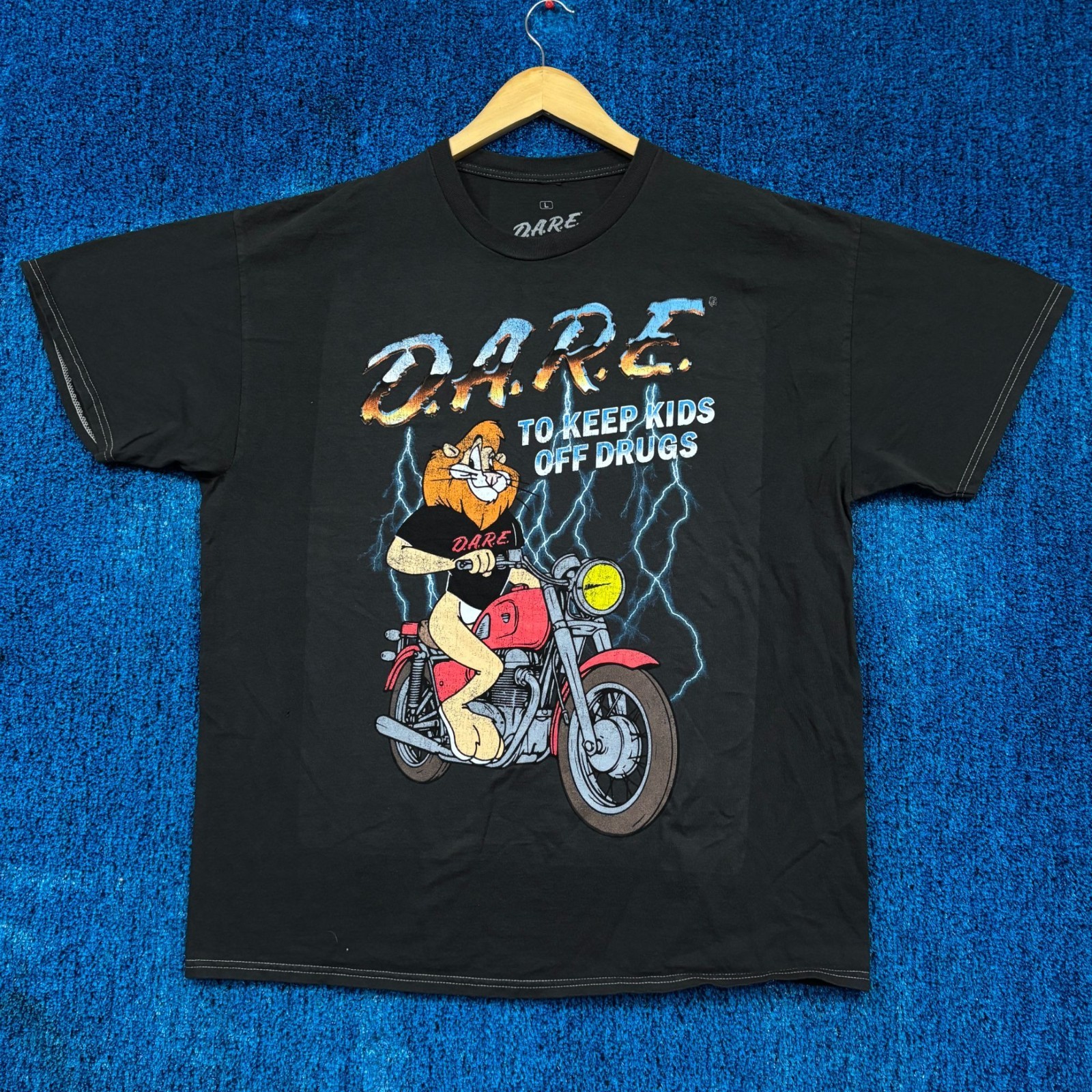 D.A.R.E. “To Keep Kids of Drugs” Graphic T-Shirt Size Large