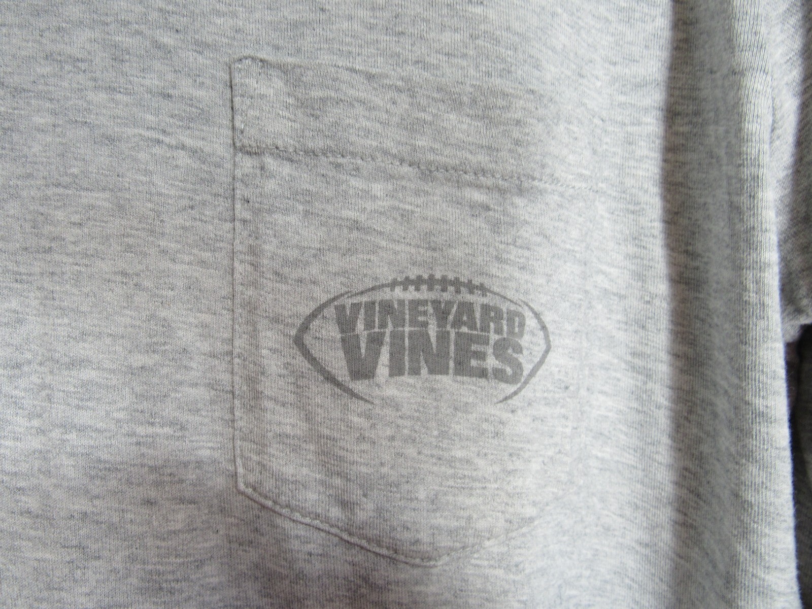 Vineyard Vines Gray Football Hooded Long Sleeve Shirt Size Small EUC gallery