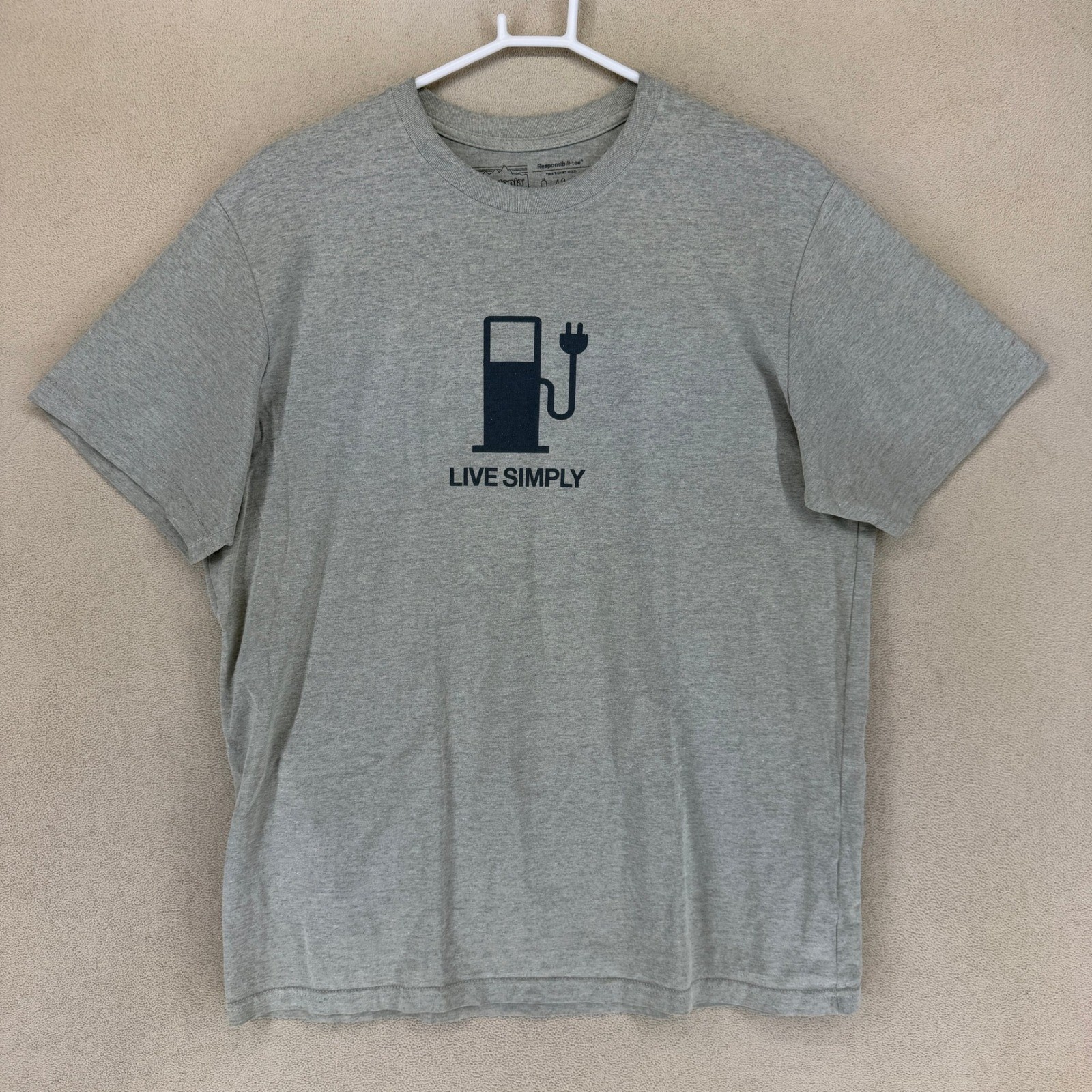 Patagonia Responsibili-tee Mens XL Gray Short Sleeve Graphic T-Shirt Live Simply