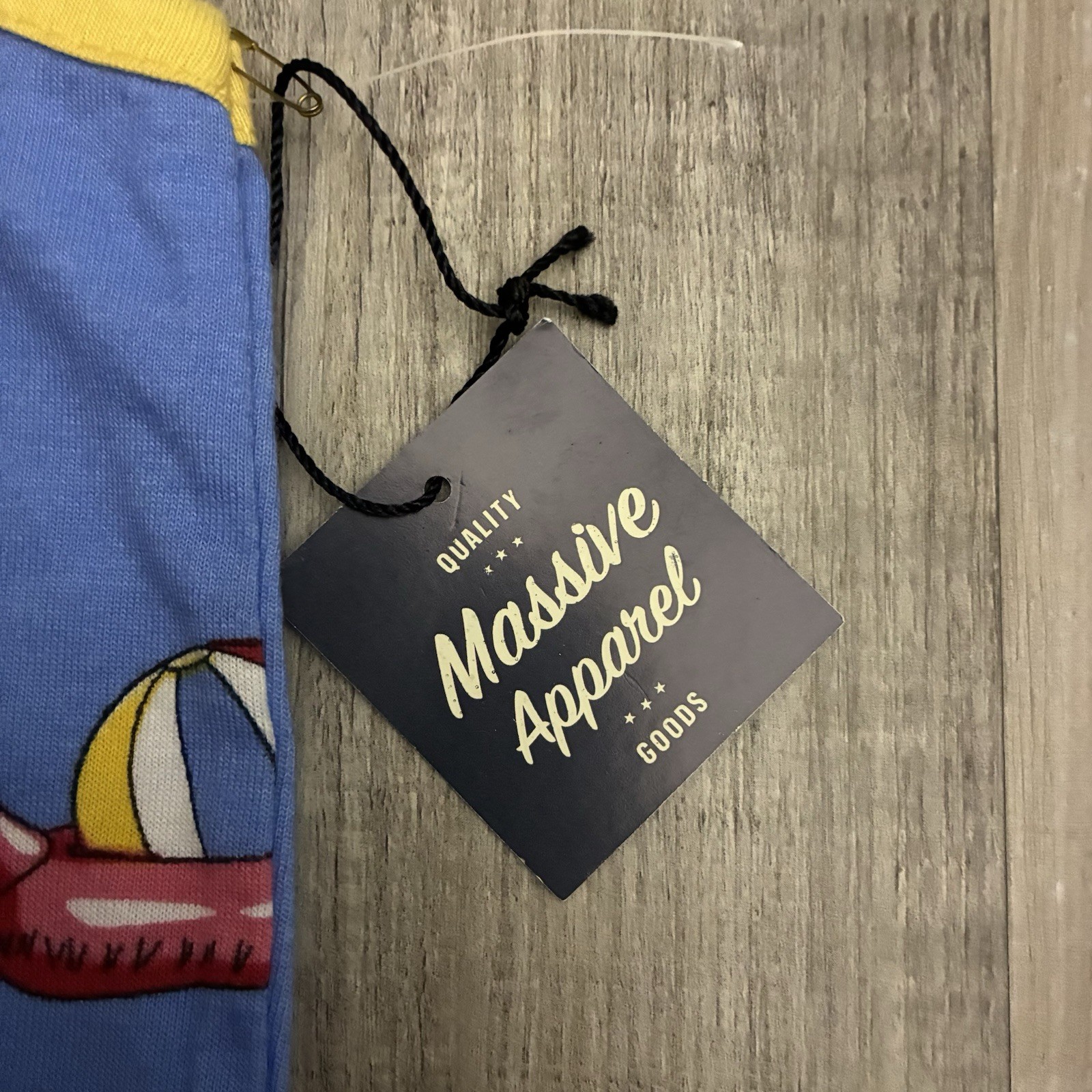 Massive Apparel Men's Graphic All Over Print Tank Top Medium Pink Flamingo gallery