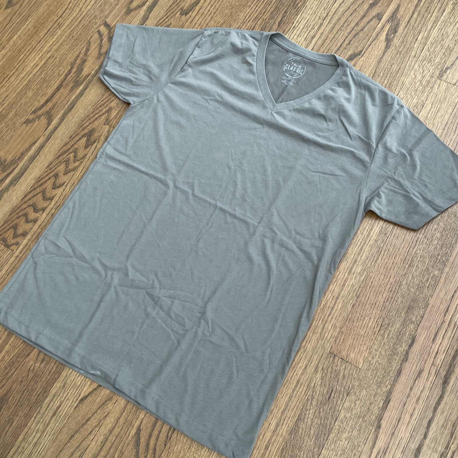 True Classic Premium Quality * V NECK * Tee T Shirt Mens MILITARY BEIGE MEDIUM M gallery