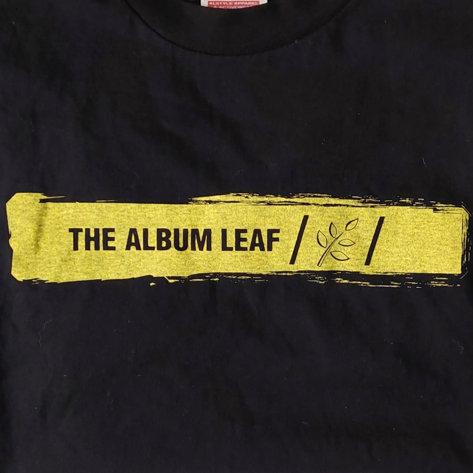 Vintage ’05 Album Leaf Logo Tee-Shirt Black w/yellow Size: M gallery