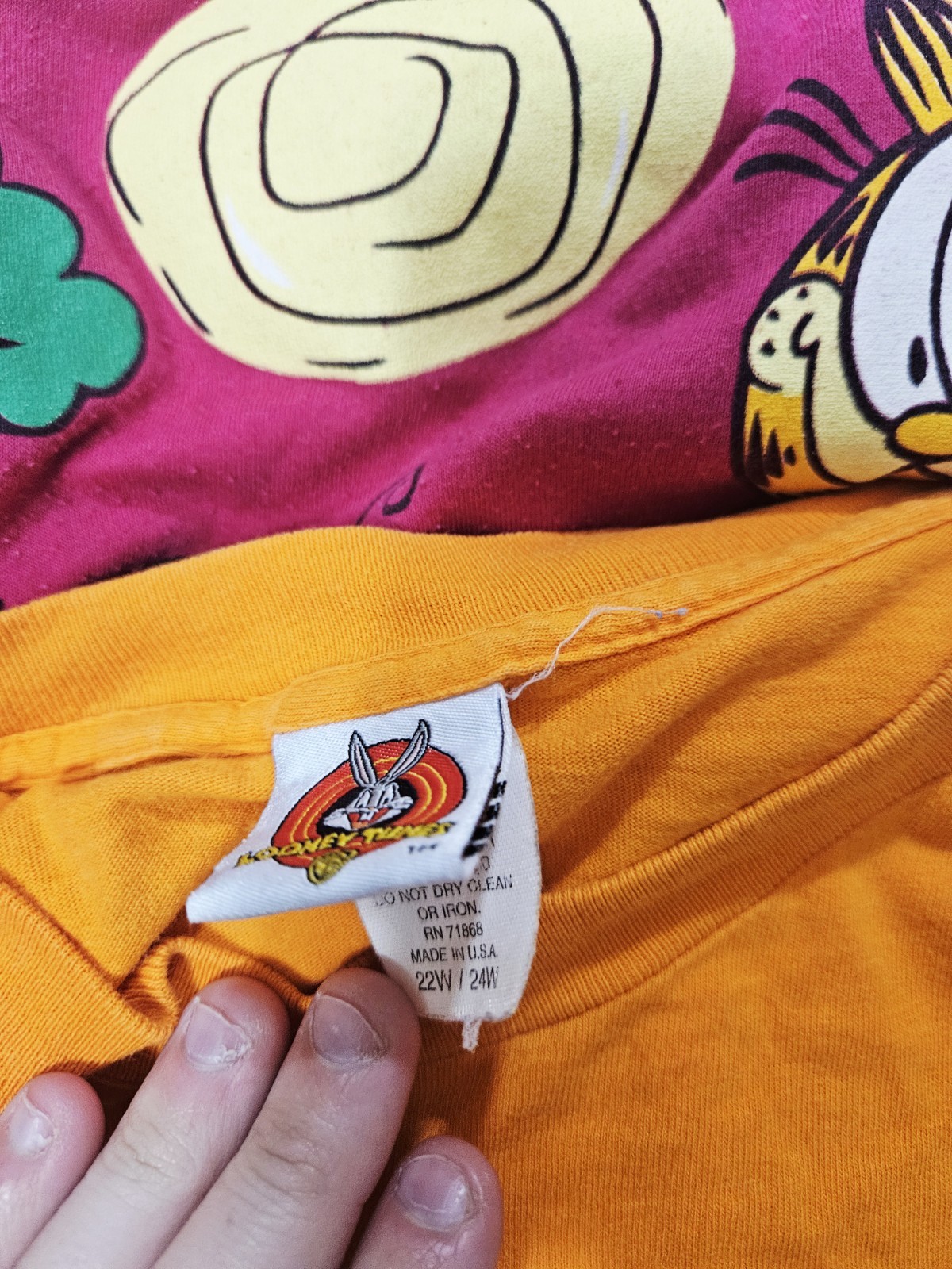 Vintage Lot Of 8 T-shirts Various Sizes Looney Tunes, NFL, Garfield, Ect. gallery