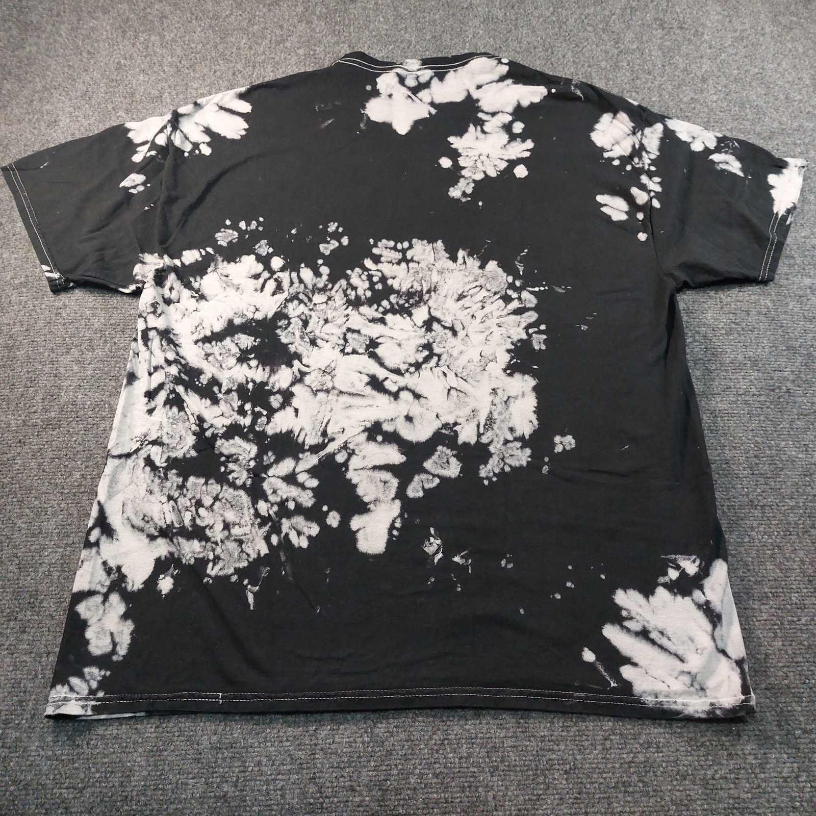 Wu-Tang Clan Mens XL Black FROM THE SLUMS OF SHAOLIN... WU-TANG STRIKES AGAIN! gallery