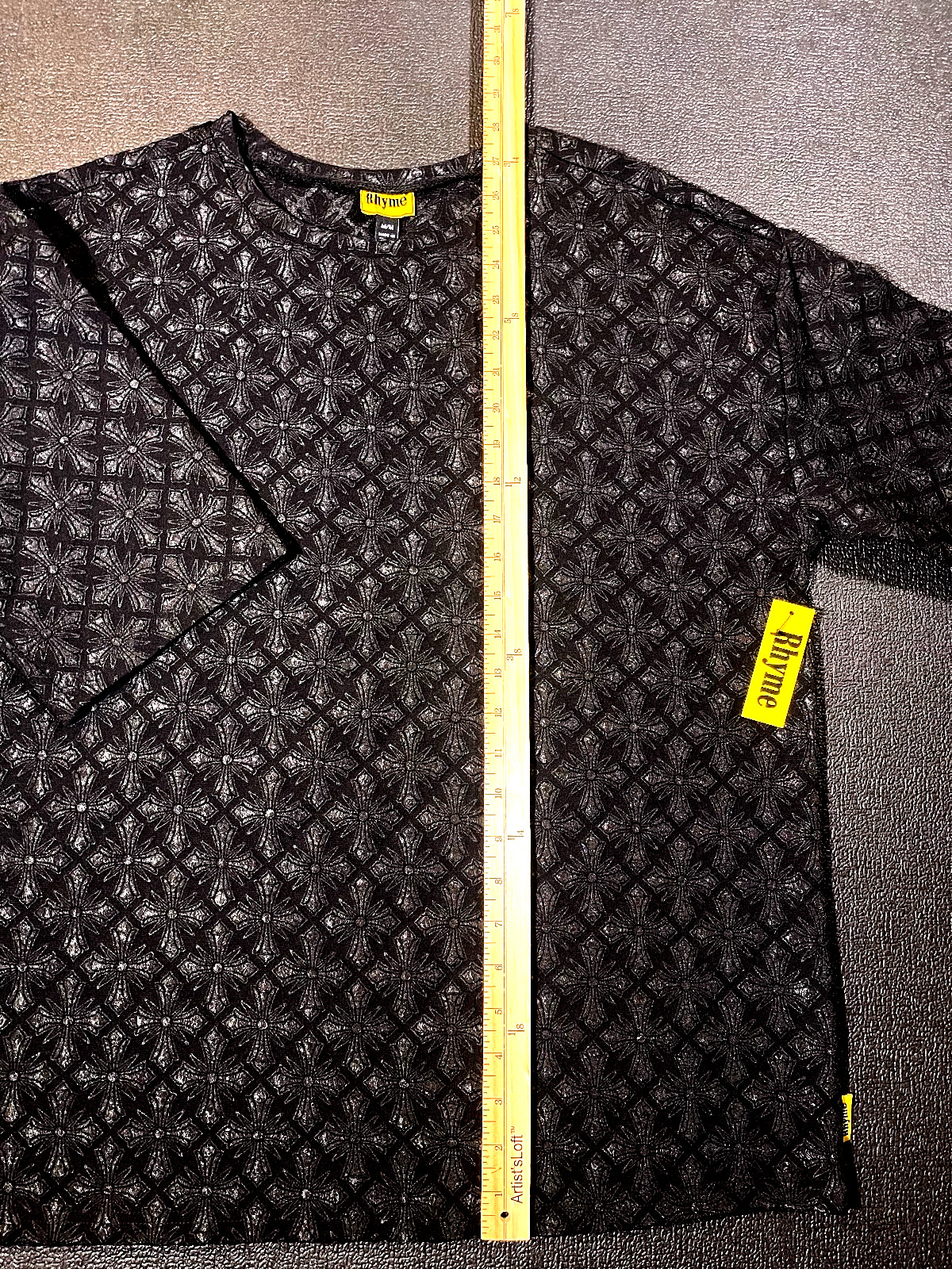 RHYME Sz M Crew Neck Texture All-Over Pattern Men's Black T-shirt gallery