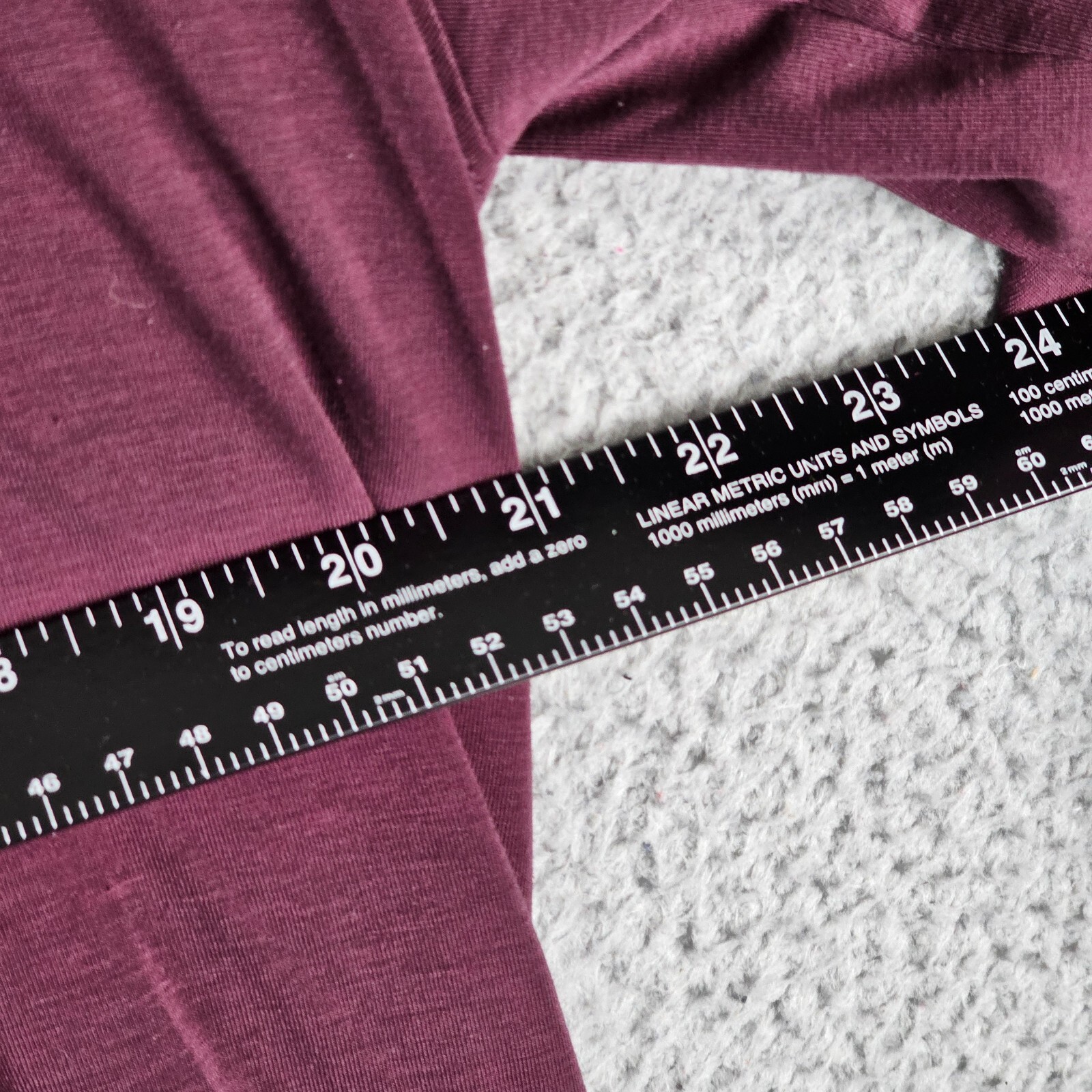 Leisure Lab Everyday T-Shirt Mens 3 Burgundy Stretch High Low Slit Long Sleeve gallery