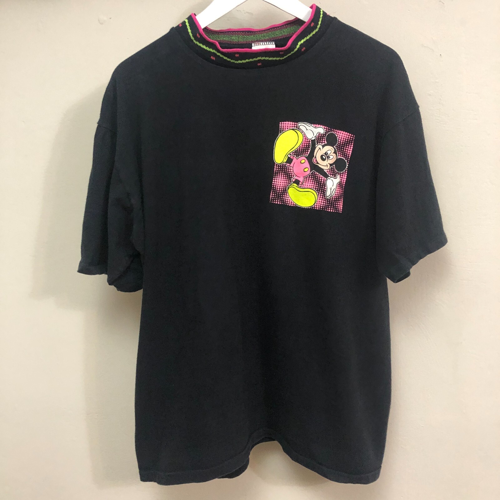Vintage 80s Disney Wear Mickey Mouse Single-Stitch Shirt XL Ribbed Knit Collar gallery