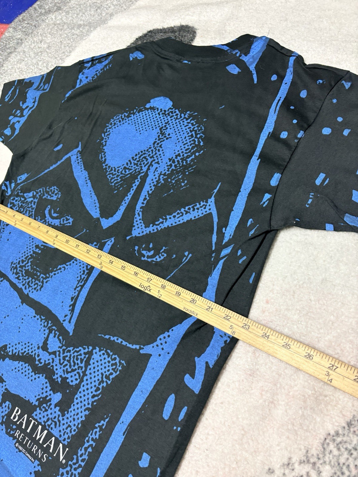INSANELY RARE VINTAGE 1992 Batman Returns AOP Movie Promo T-Shirt XL/DEAD-STOCK gallery