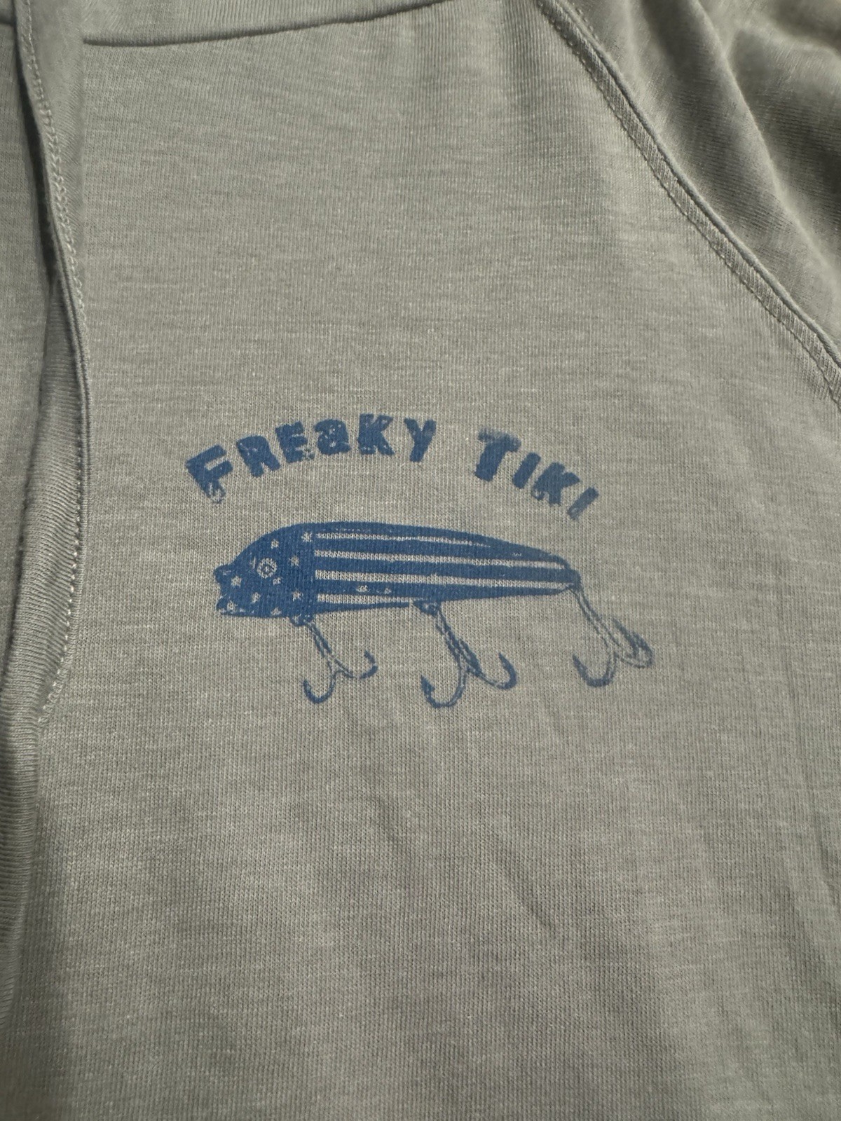 NWT Freaky Tiki Surf Shack Clearwater Beach FL Hood Long Sleeve Shirt Size M gallery