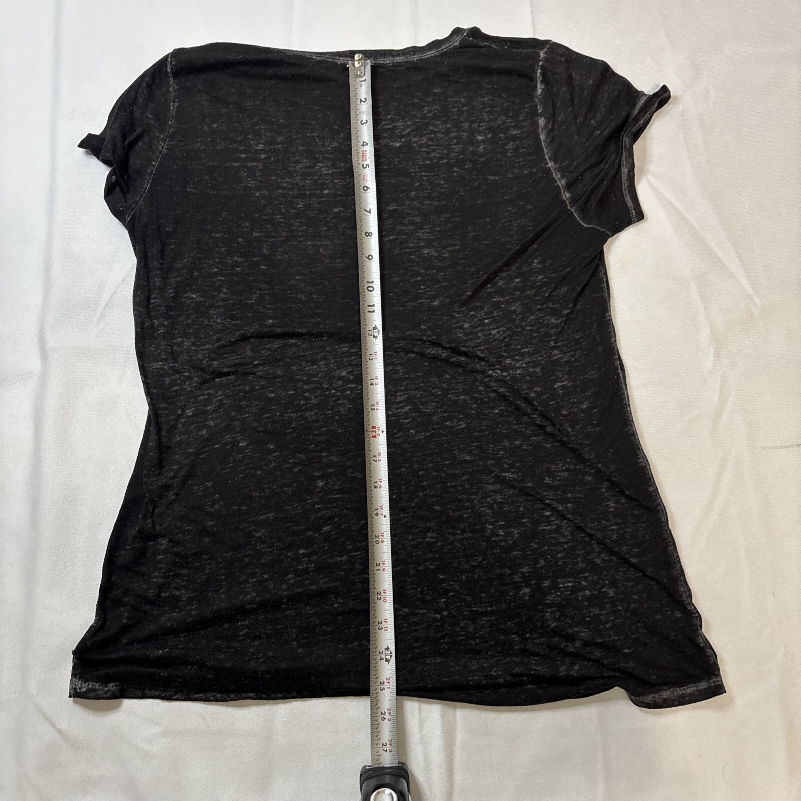 Pink Floyd Dark Side Of The Moon Mens Graphic T-Shirt Black Heathered Sheer 38” gallery