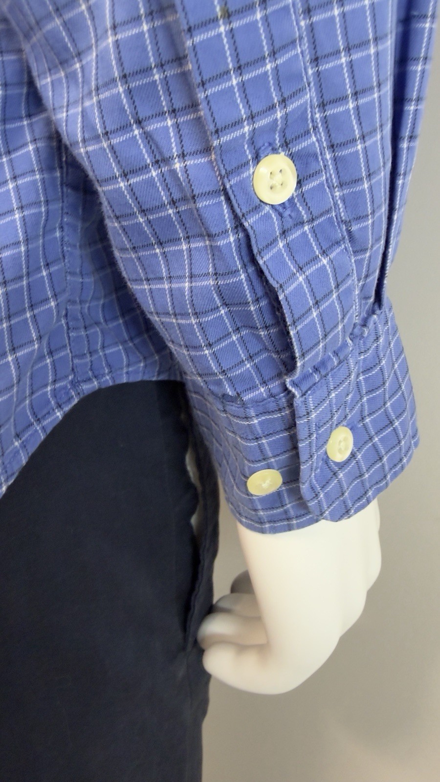 Tommy Hilfiger Men’s Large Blue Plaid Button Down Shirt 100% Cotton Long Sleeve gallery