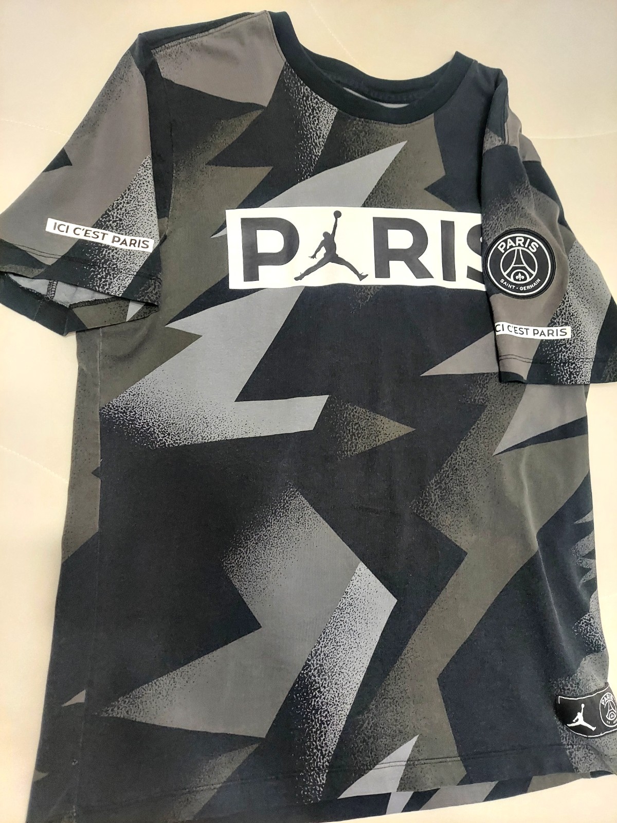 Air Jordan X Paris Saint Germain T Shirt Mens Medium Black Patch Logo Geometric gallery