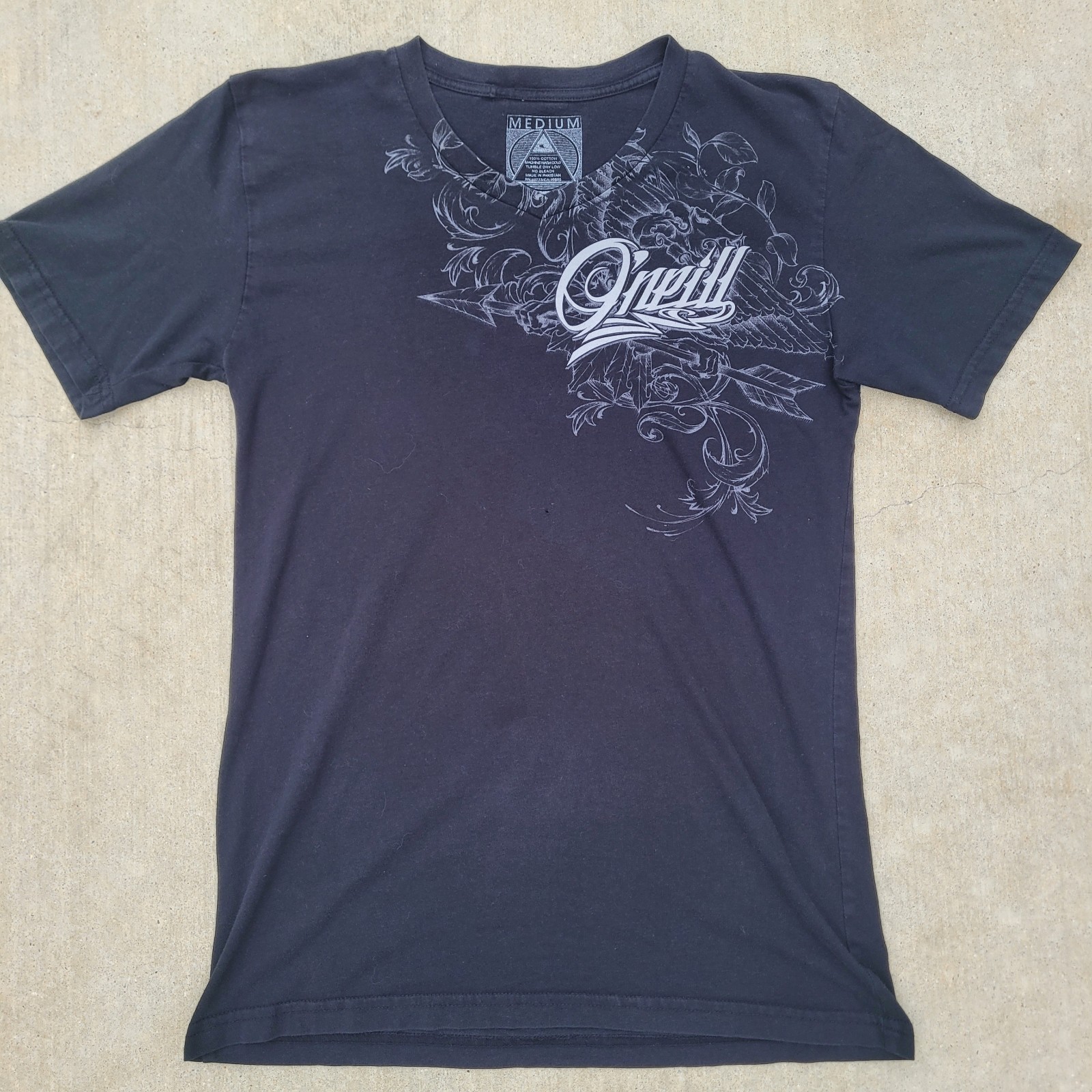 Y2K Oneill Mens V Neck T-Shirt Black Medium Short Sleeve Crew Neck Surf Wear gallery