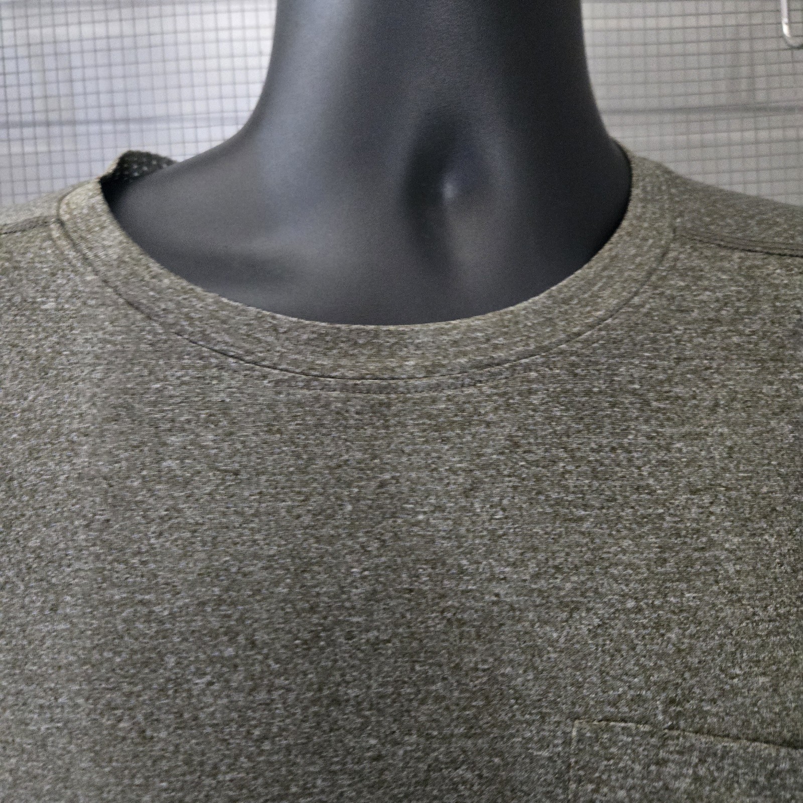 Dickies Shirt Men L GrayCrew Neck crossfit Athletic Training Running gallery