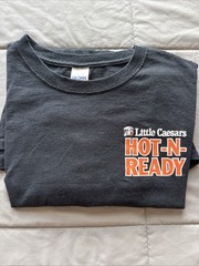 Y2K Little Caesars TShirt L Hot-N-Ready Pizza Genius Vintage Gildan Ultra Cotton