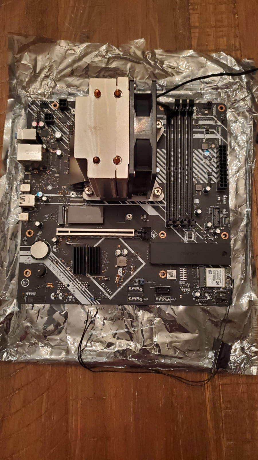 HP Omen 25l lga 1700 ddr5 motherboard with i3-13100, cooler, and i/o shield