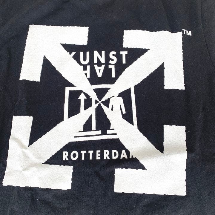 OFF-WHITE T-shirt KUNSTHAL ROTTERDAM XS