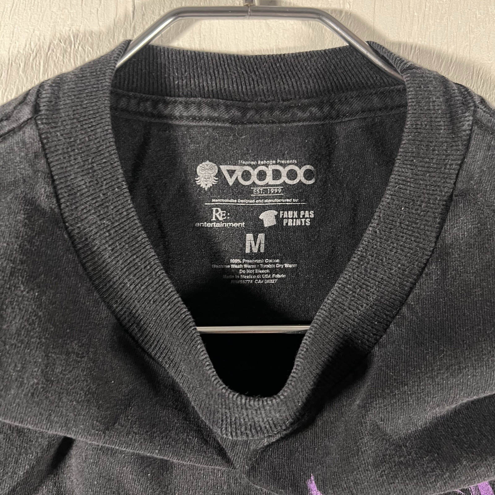 Y2K 2011 Voodoo Fest New Orleans Men's Graphic Band Rap T Shirt Black (Medium) gallery