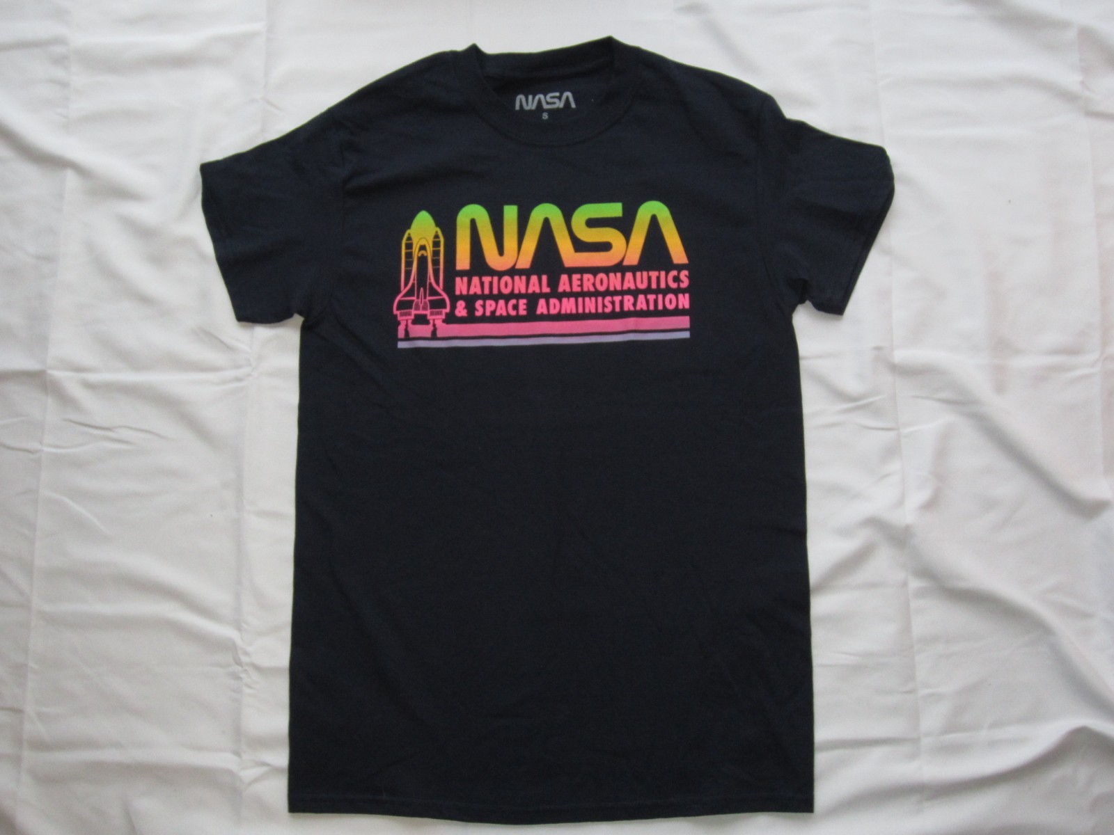 NASA Gradient Logo Short Sleeve Tee Shirt Navy Blue Adult Small NEW! gallery