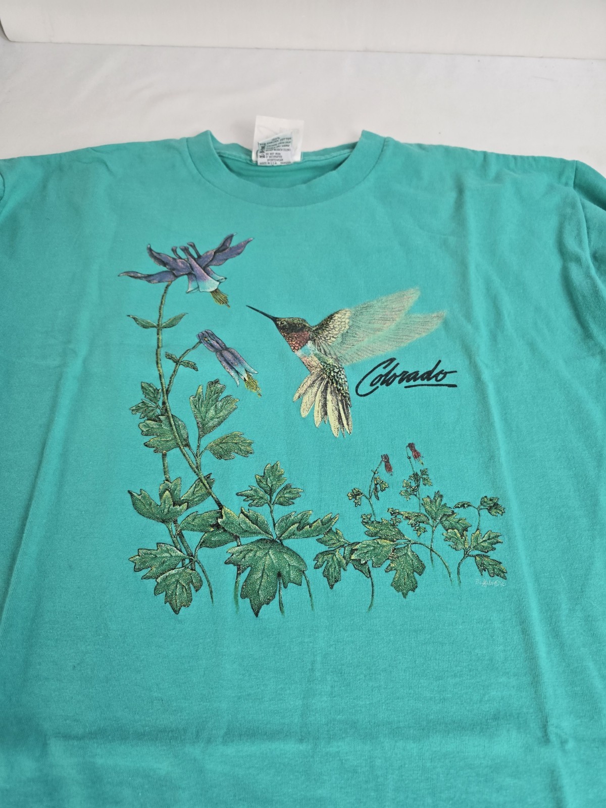 Vintage Buffalo Cal Cru Colorado Hummingbird Travel Souvenir T-shirt Size L gallery