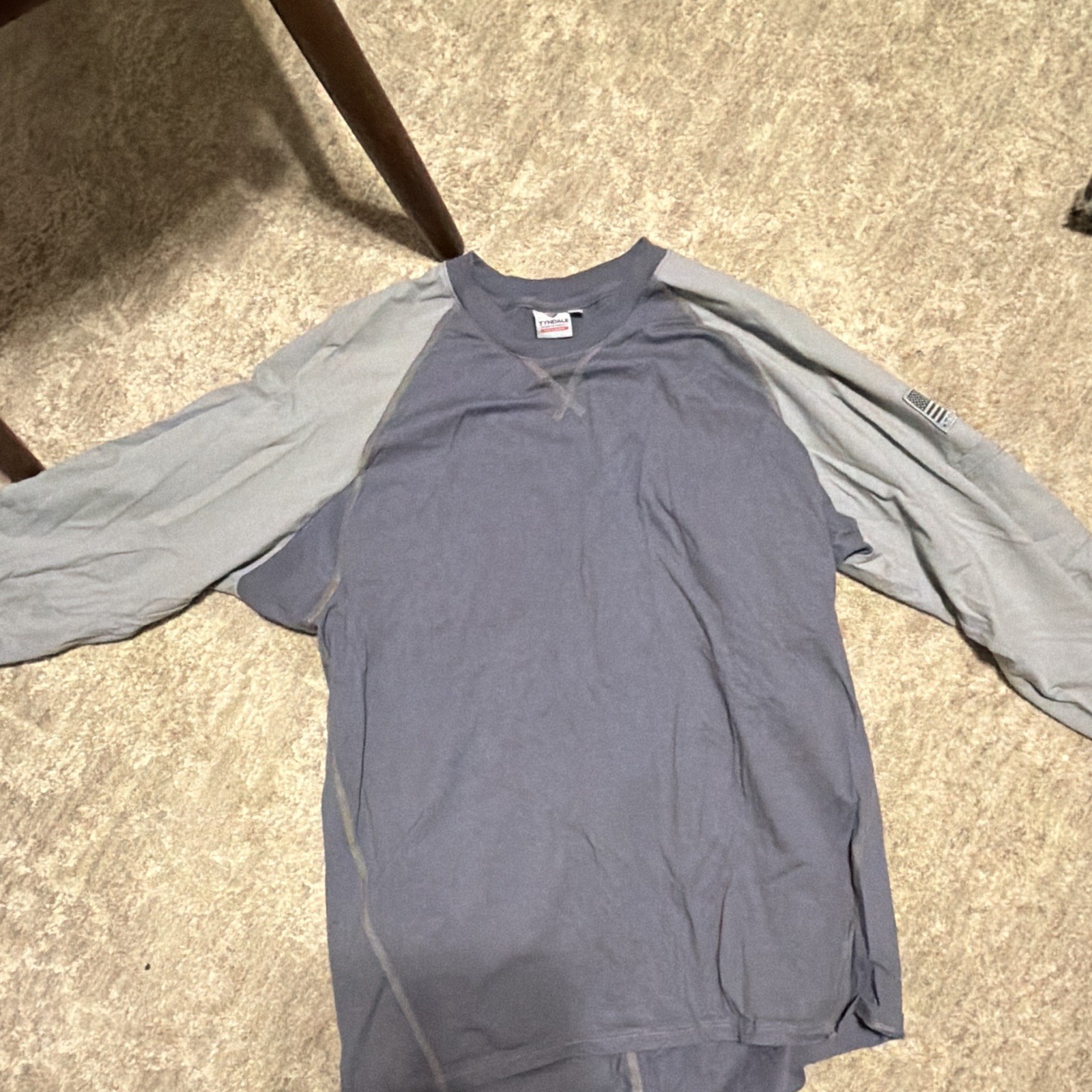 Tyndale Men’s Gray Colorblock Long Sleeve Crew Neck Cotton Knit T-Shirt MDRG gallery