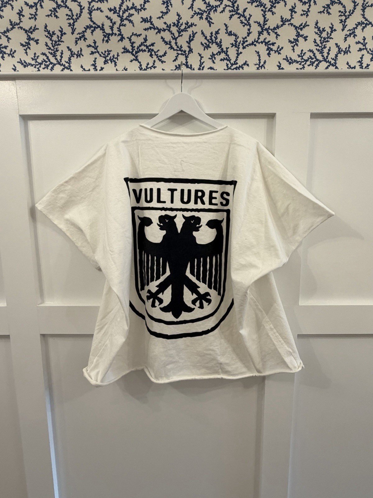 Vultures Logo Graphic Oversized Crew Neck Cotton Knit T-Shirt, White/Black 2 gallery