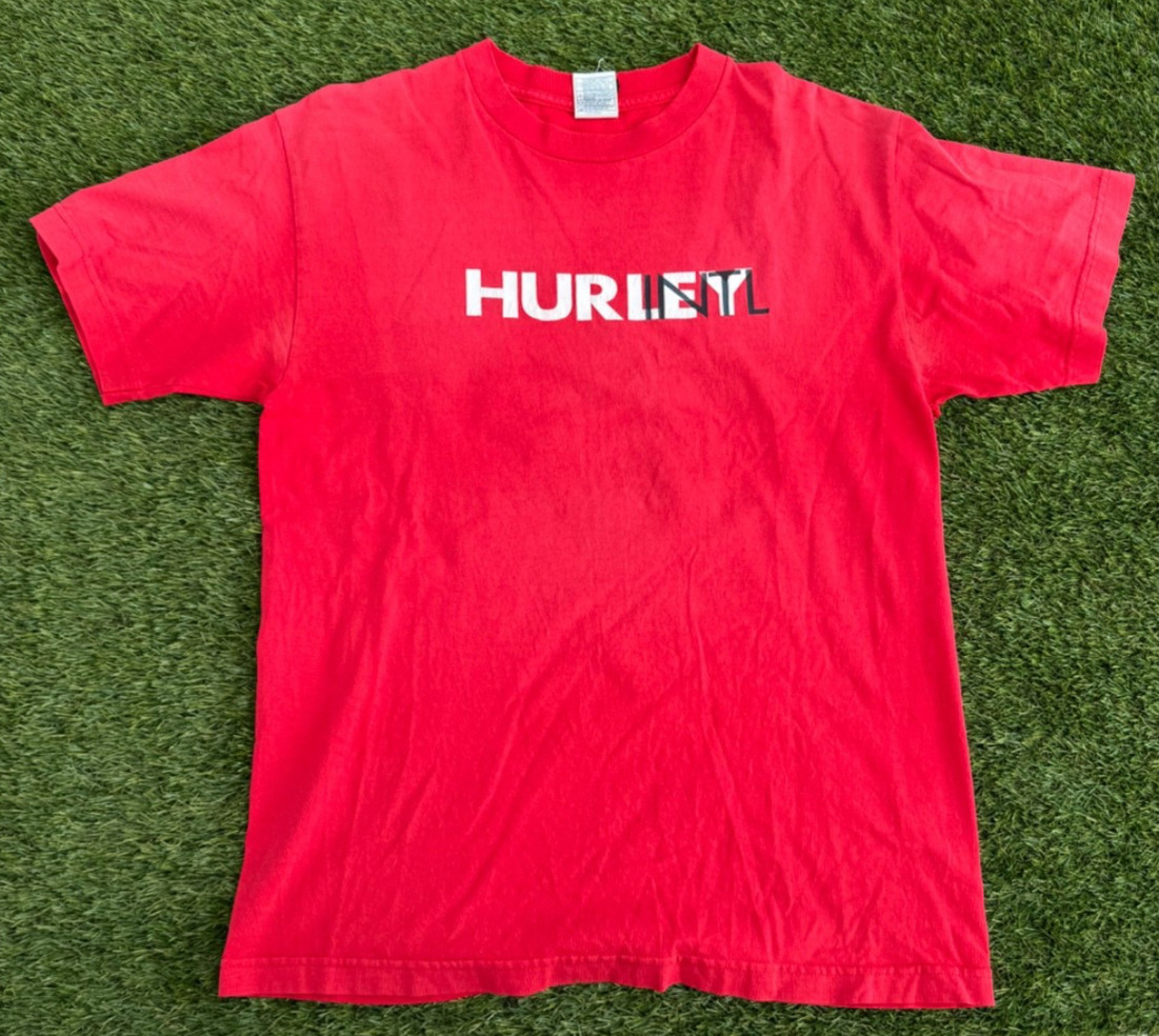 Hurly Intl International Y2K Surf Skate Mens Vintage T Shirt Red Medium